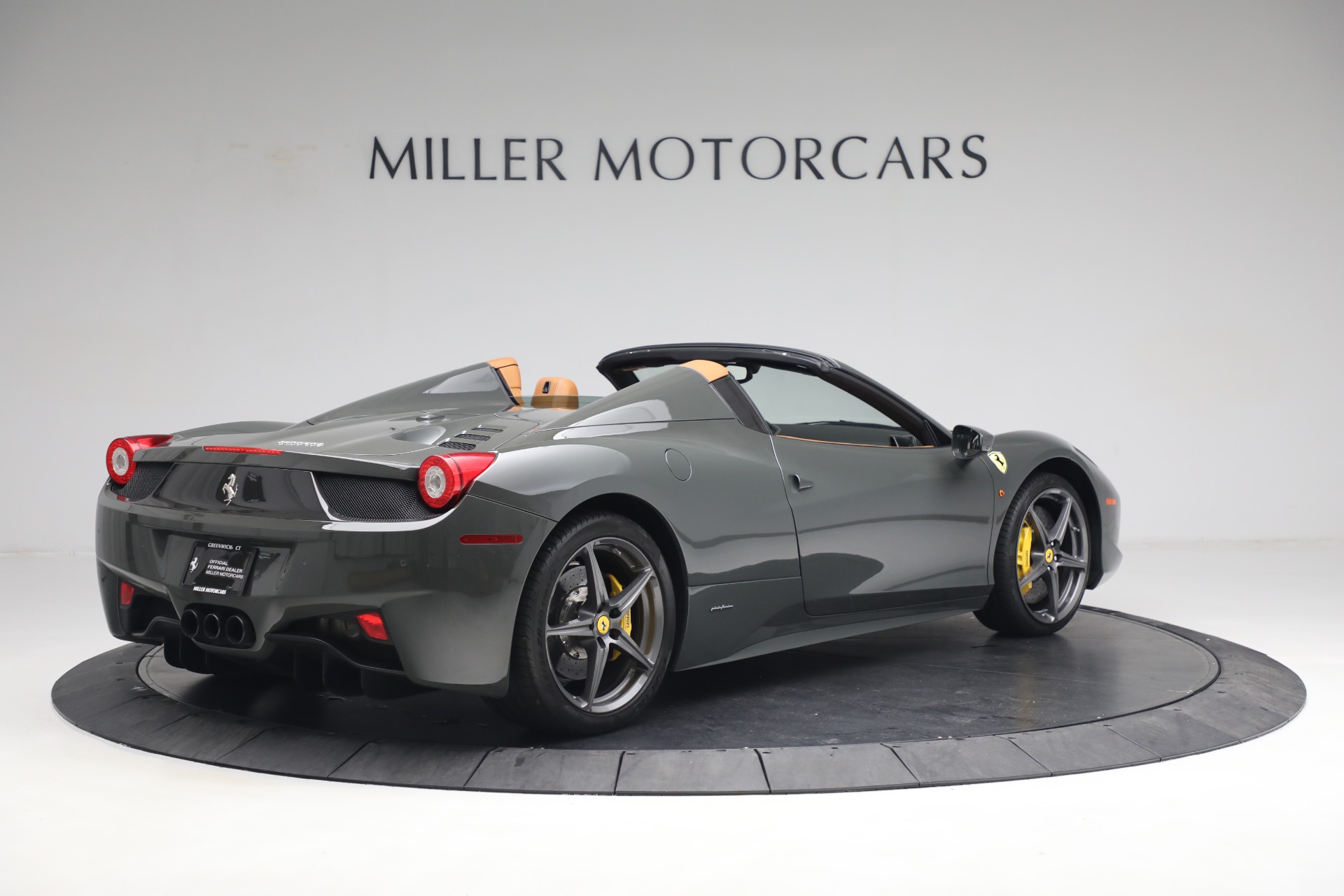 Used-2014-Ferrari-458-Spider