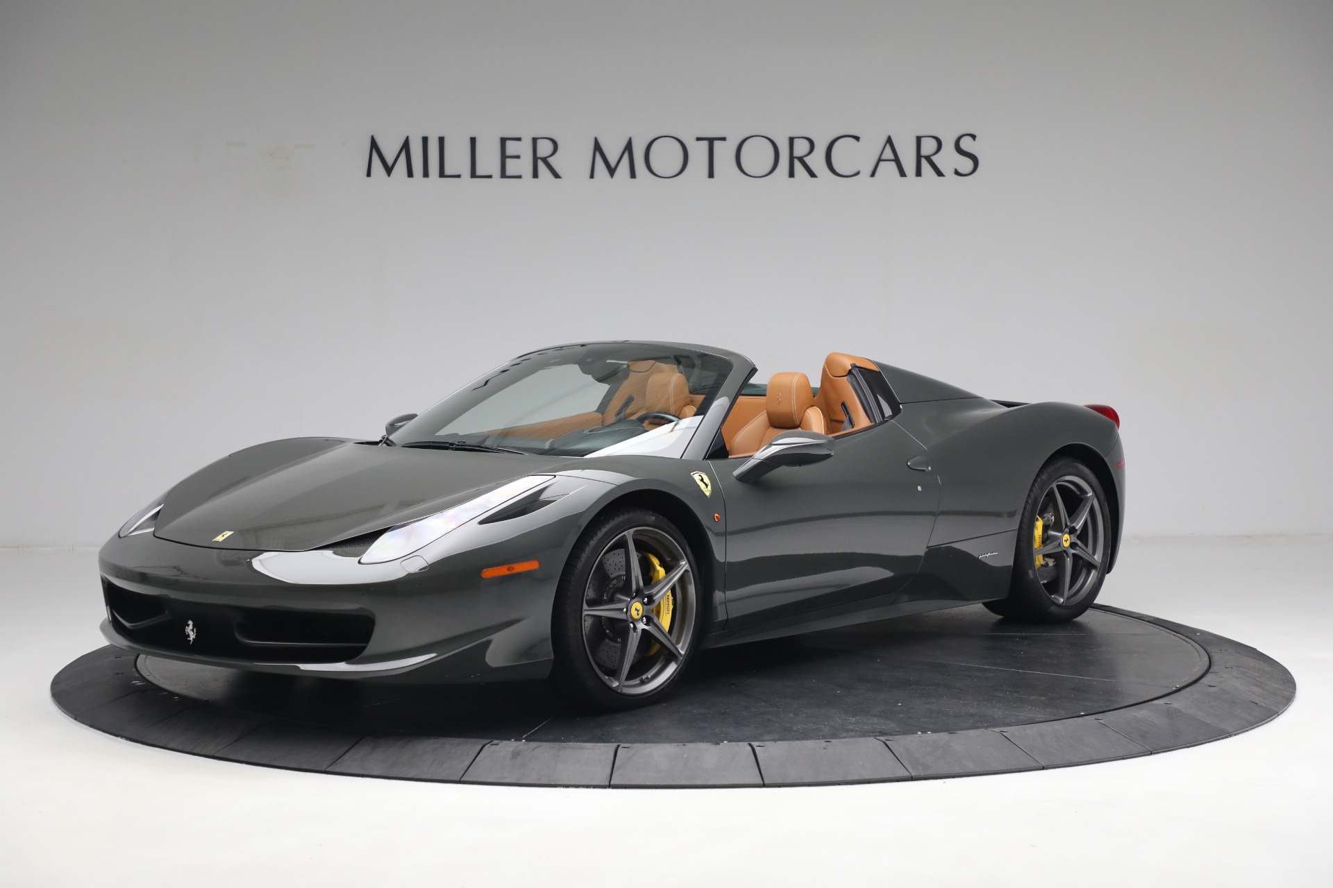 Used-2014-Ferrari-458-Spider