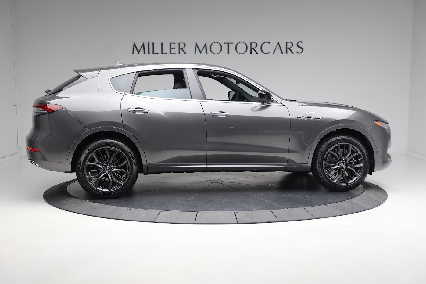 New-2024-Maserati-Levante-GT