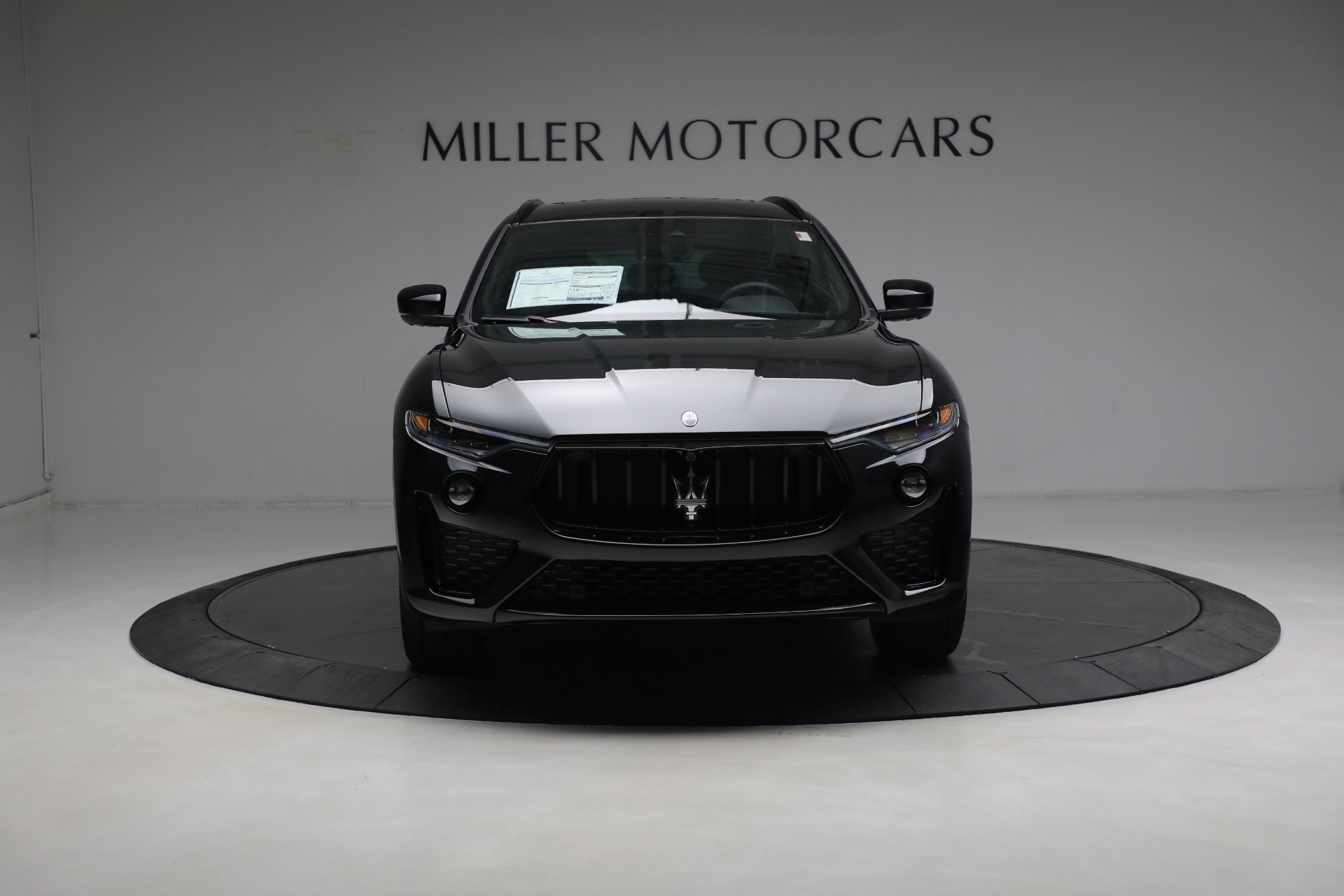 New-2024-Maserati-Levante-Modena-Ultima