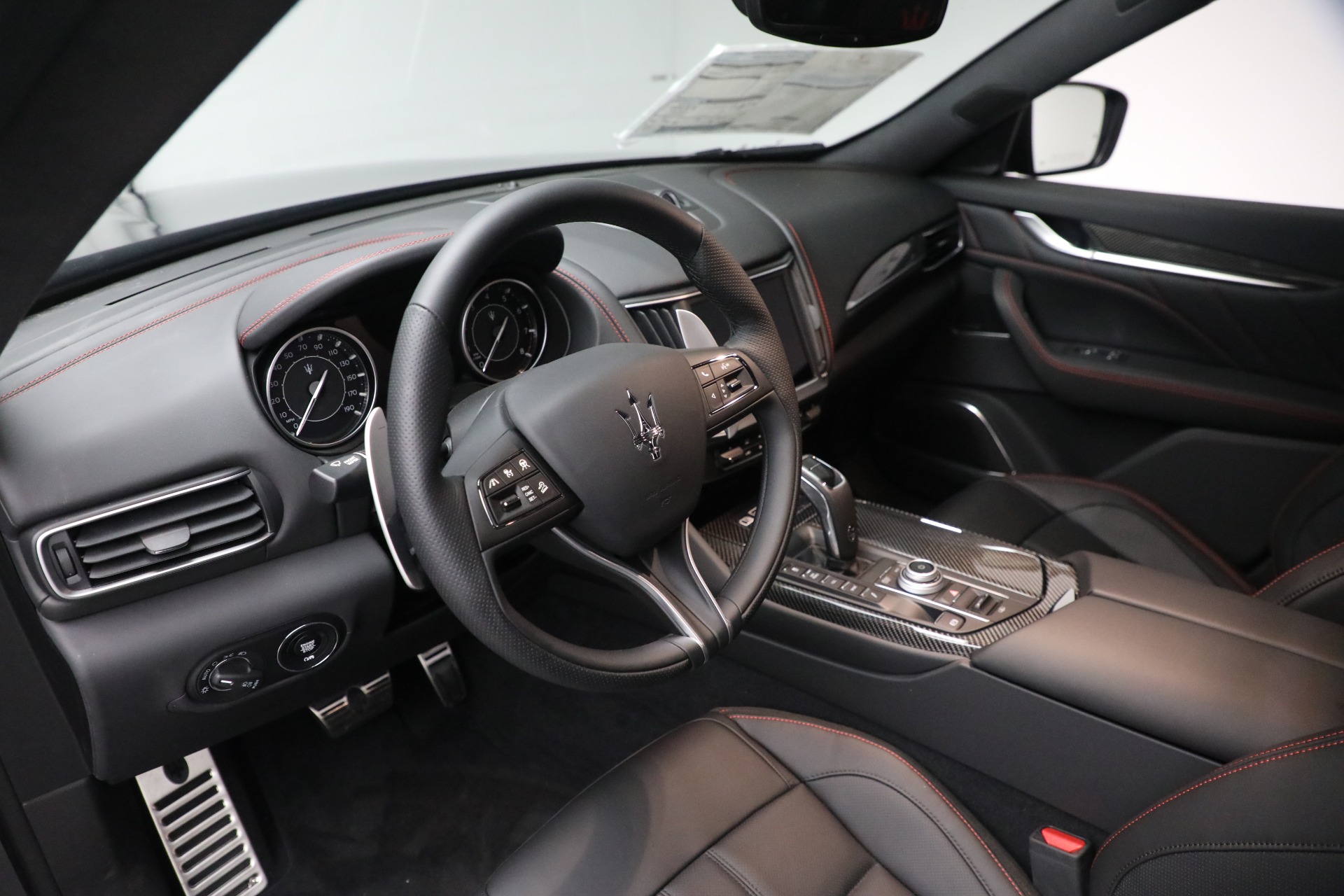 New-2024-Maserati-Levante-Modena-Ultima