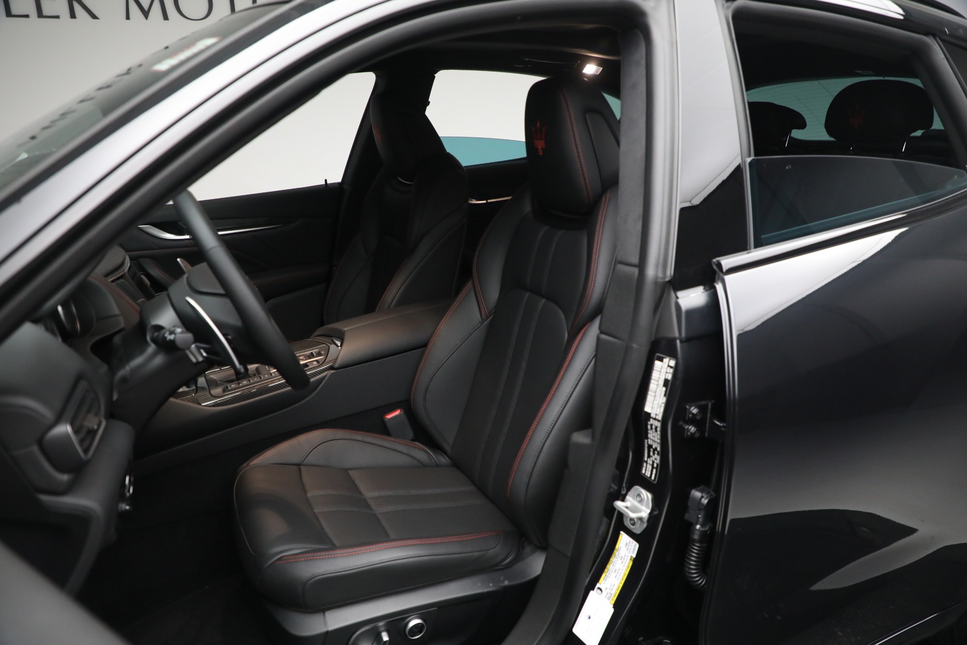 New-2024-Maserati-Levante-Modena-Ultima