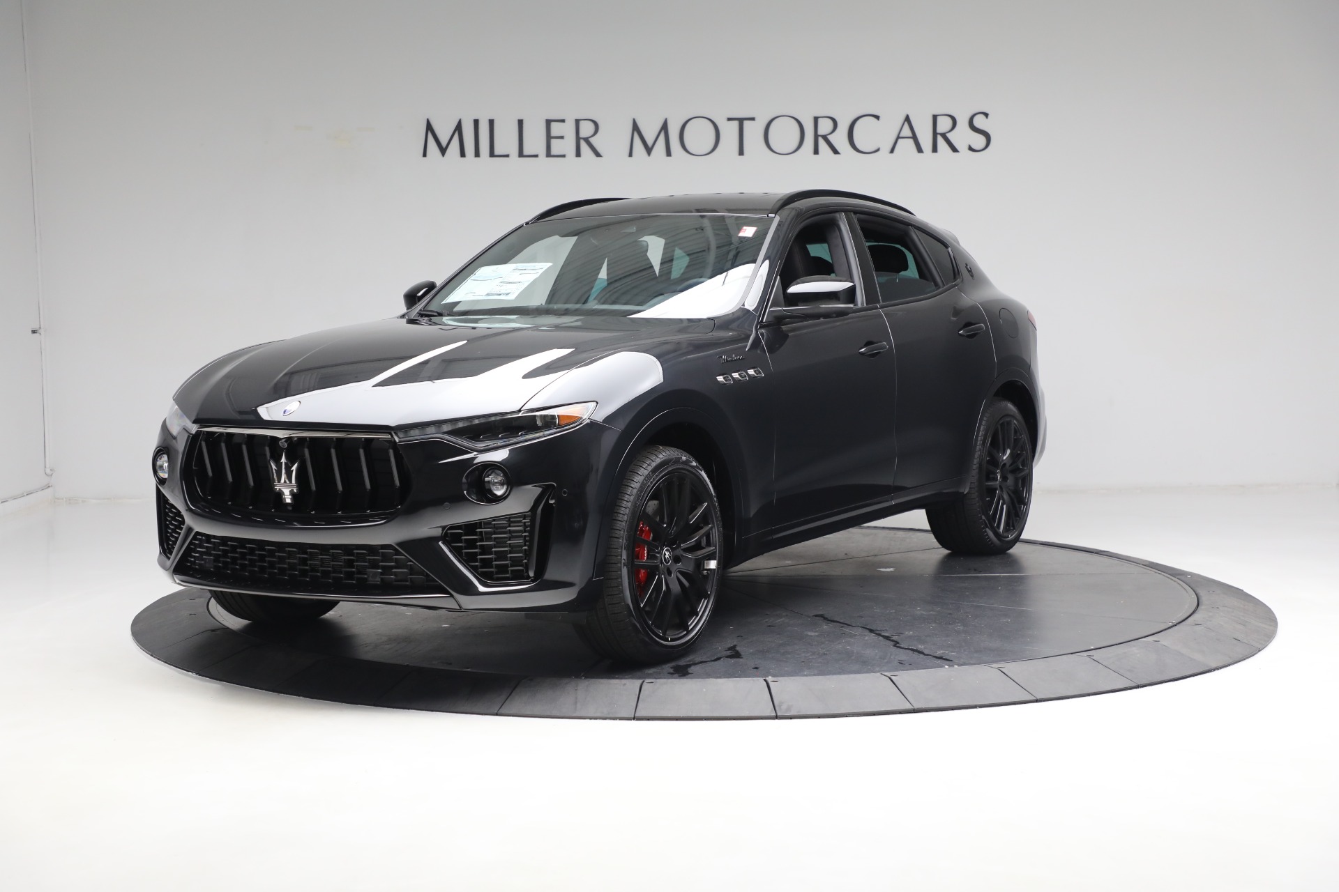 New-2024-Maserati-Levante-Modena-Ultima