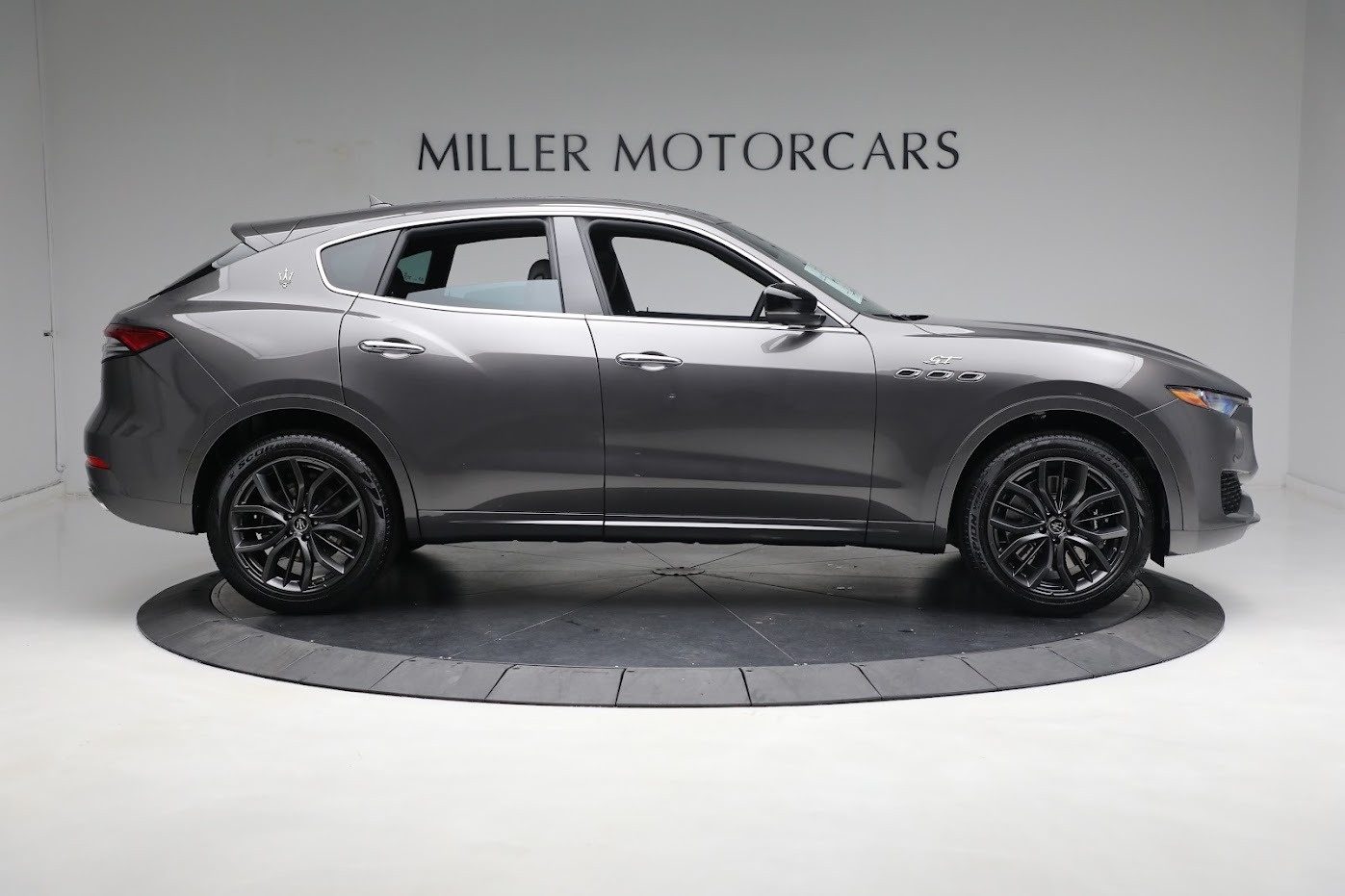 New-2024-Maserati-Levante-GT-Ultima