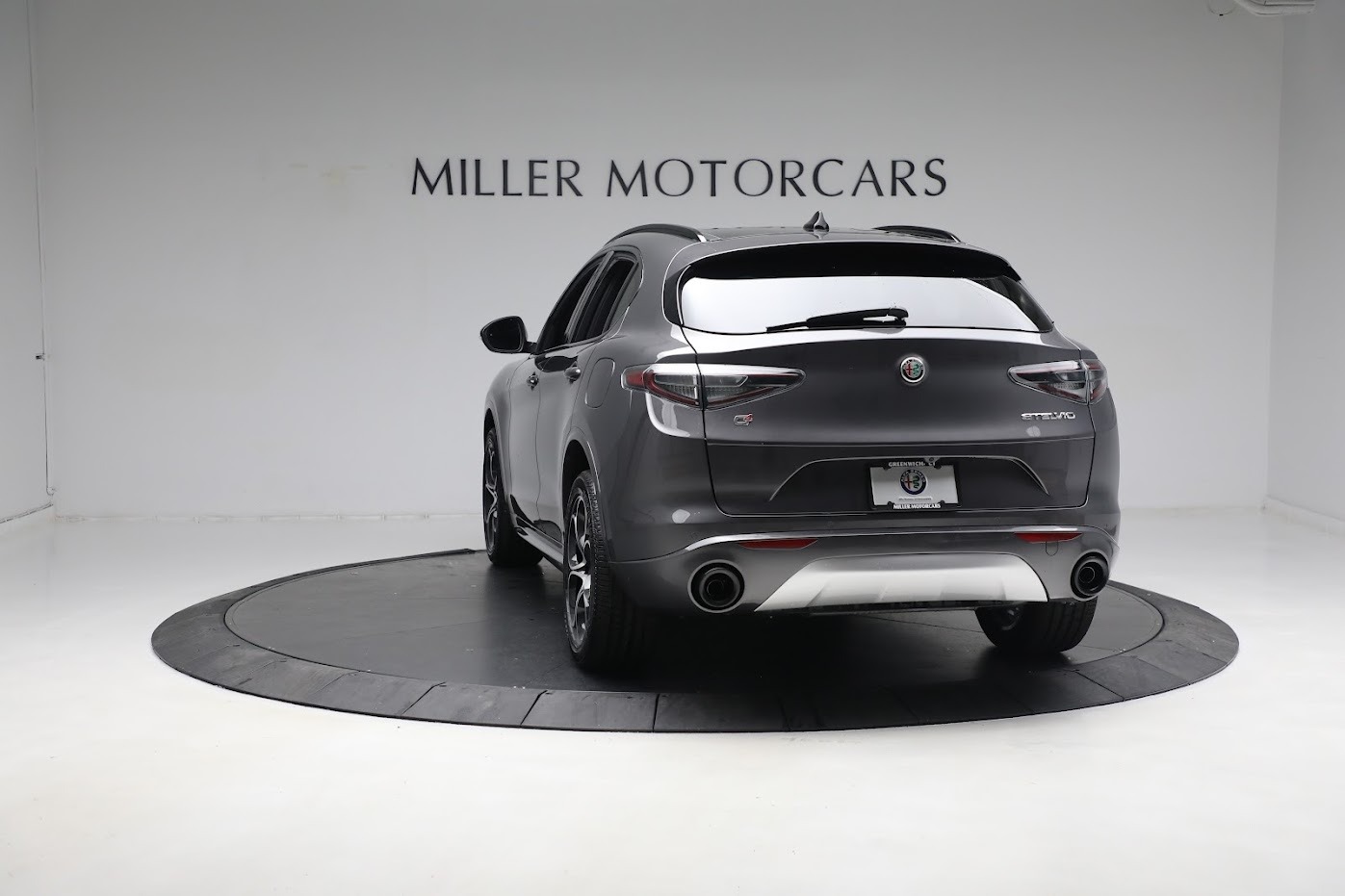 New-2024-Alfa-Romeo-Stelvio-Ti