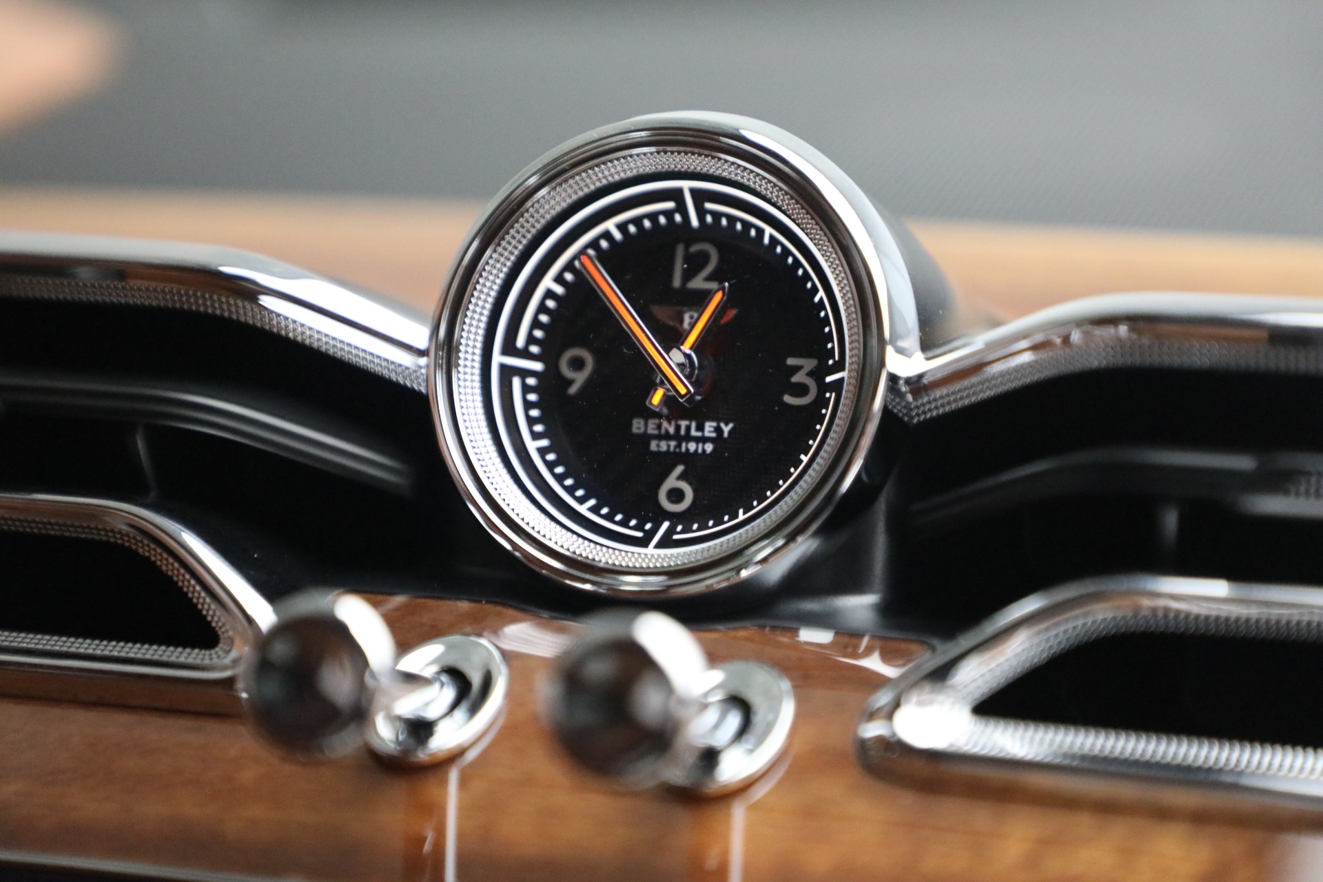 Used-2022-Bentley-Bentayga-Speed