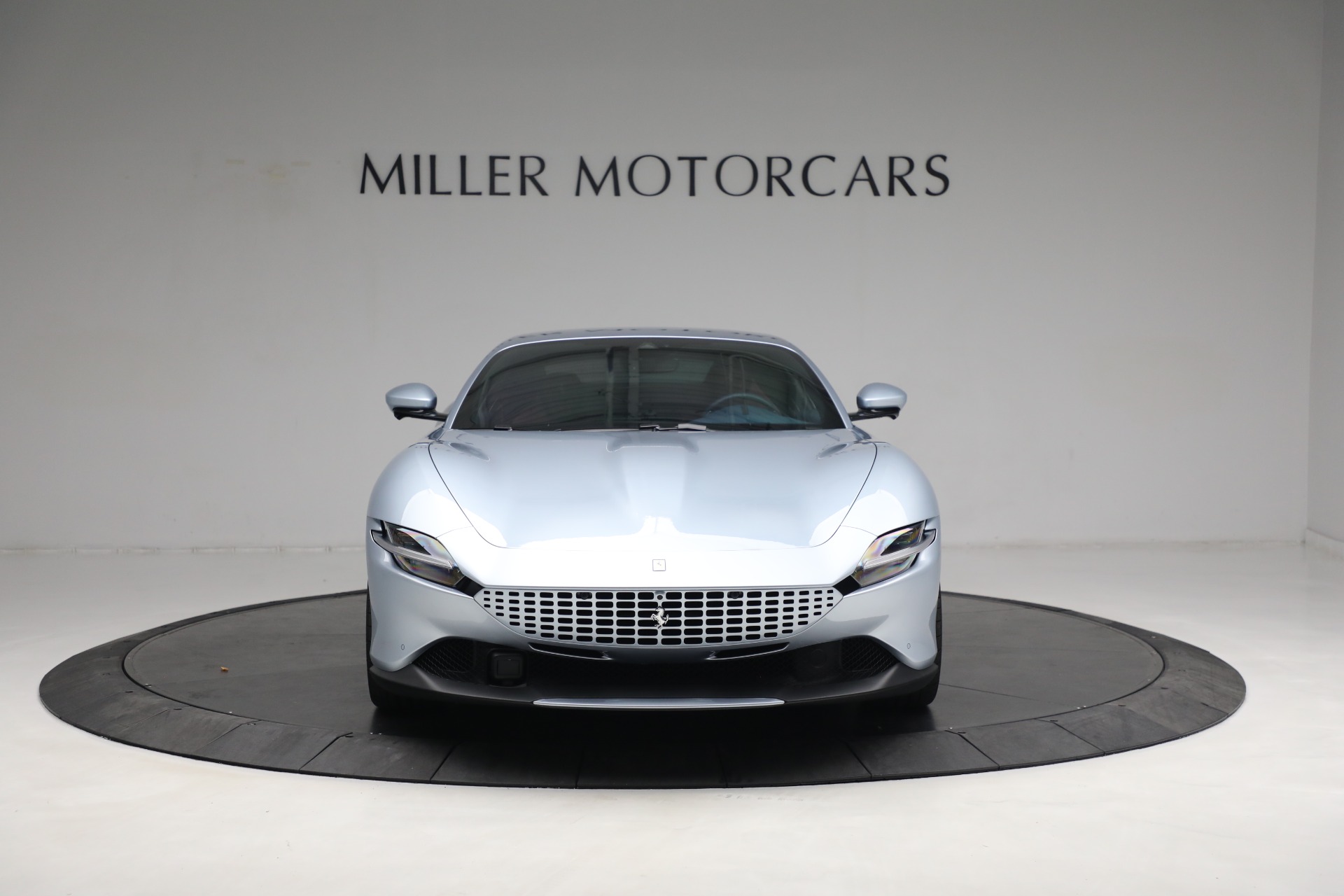 Used-2022-Ferrari-Roma