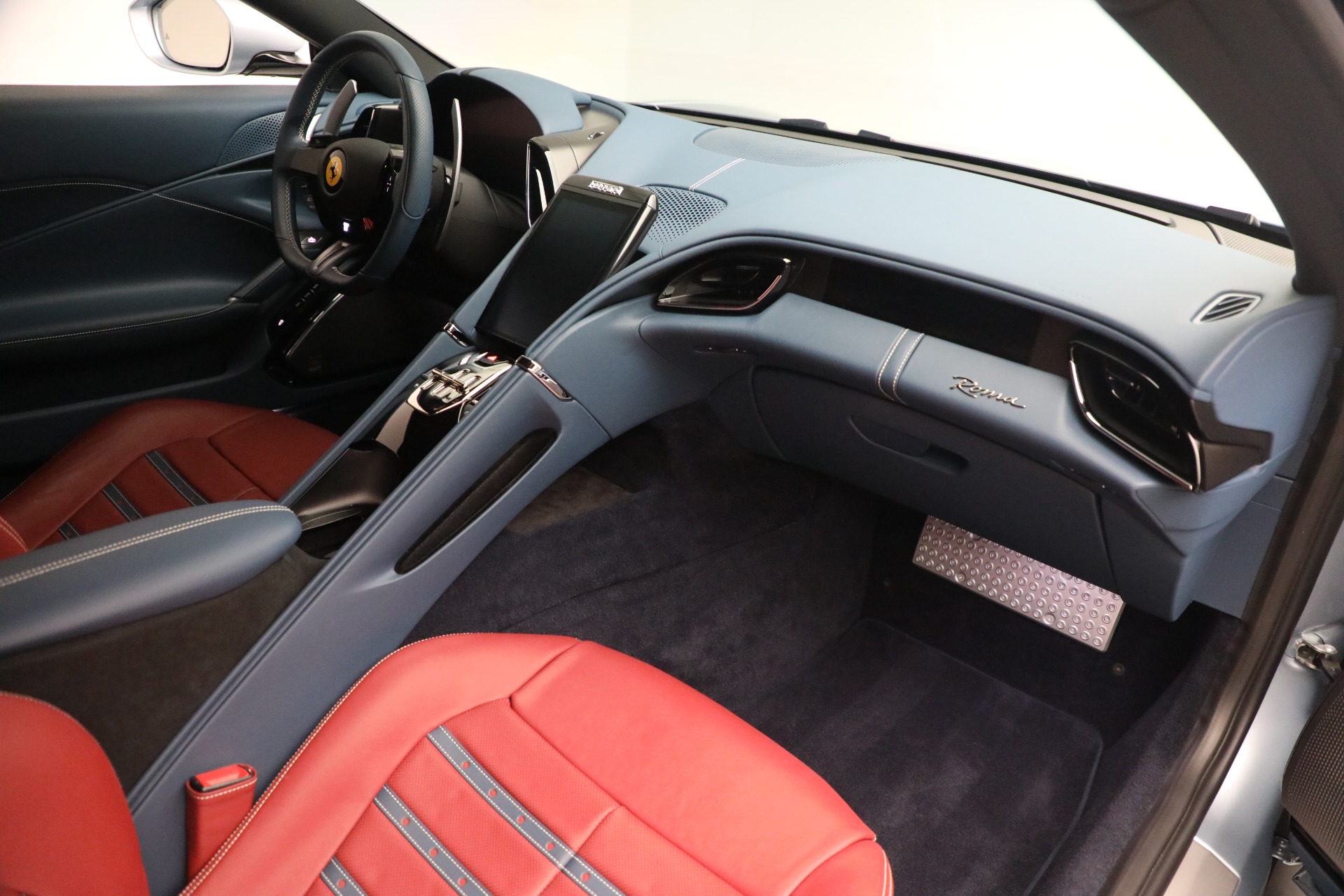 Used-2022-Ferrari-Roma