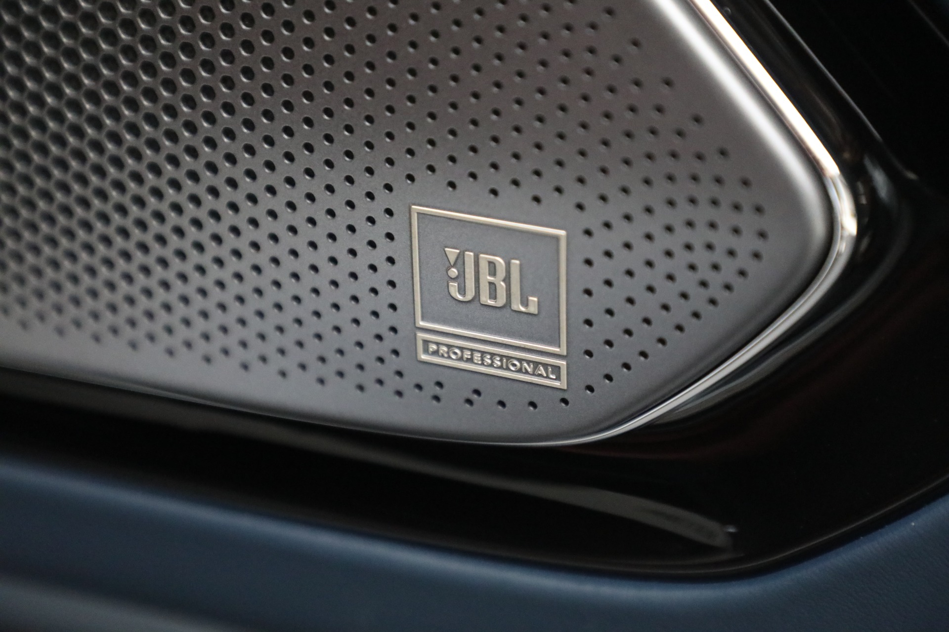 Used-2022-Ferrari-Roma