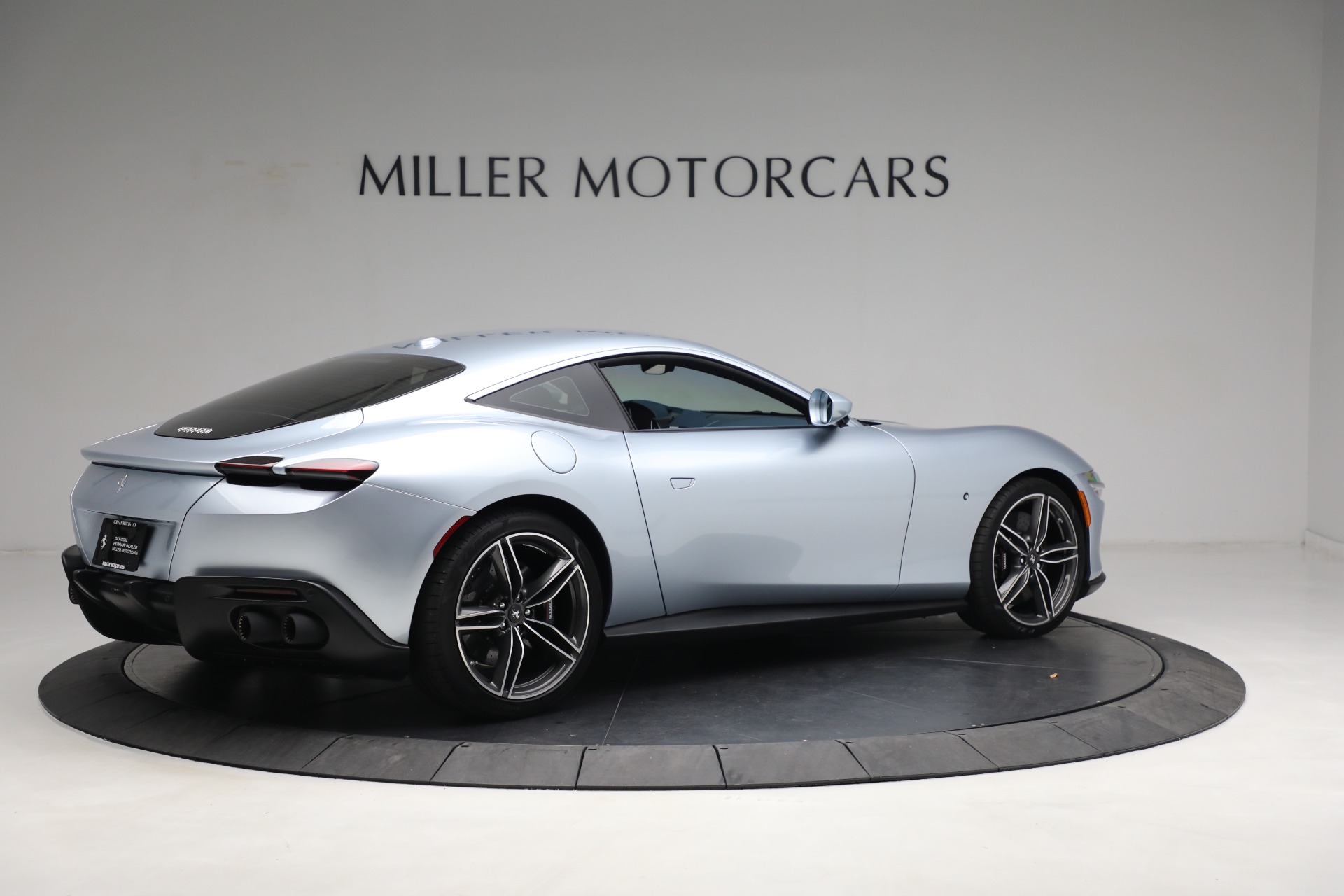 Used-2022-Ferrari-Roma