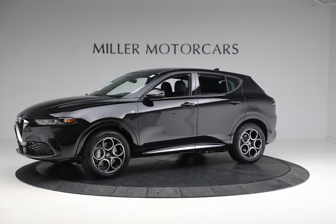 New-2024-Alfa-Romeo-Tonale-Ti