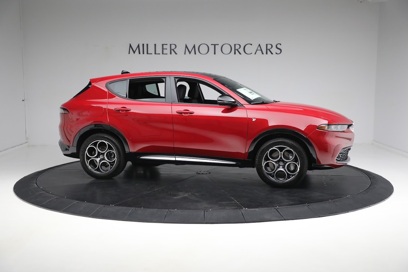 New-2024-Alfa-Romeo-Tonale-Ti