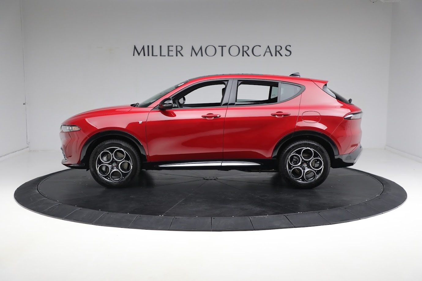 New-2024-Alfa-Romeo-Tonale-Ti