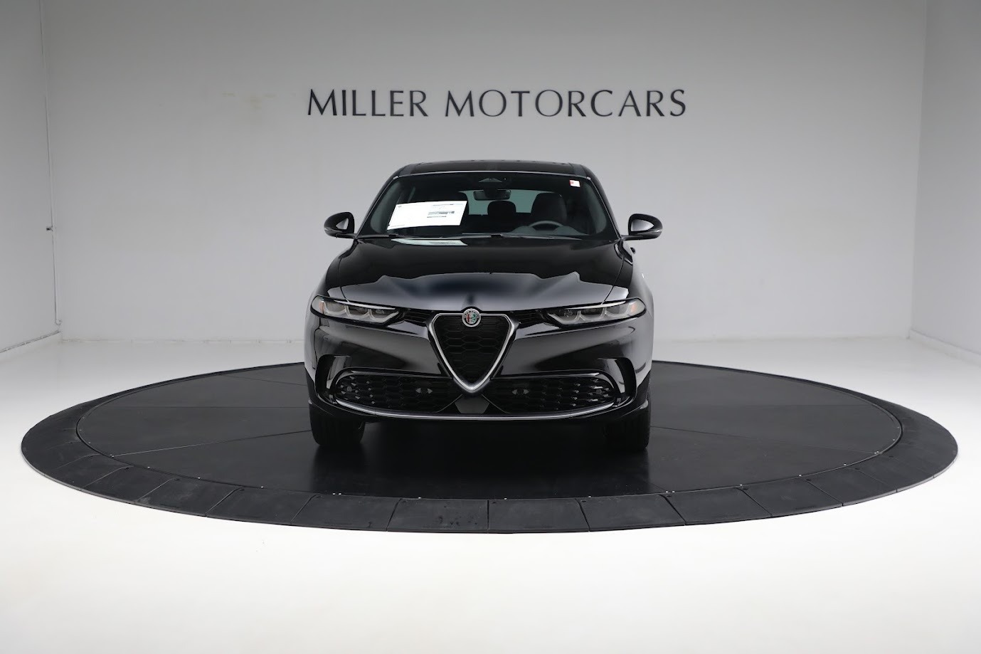 Used-2024-Alfa-Romeo-Tonale-Ti
