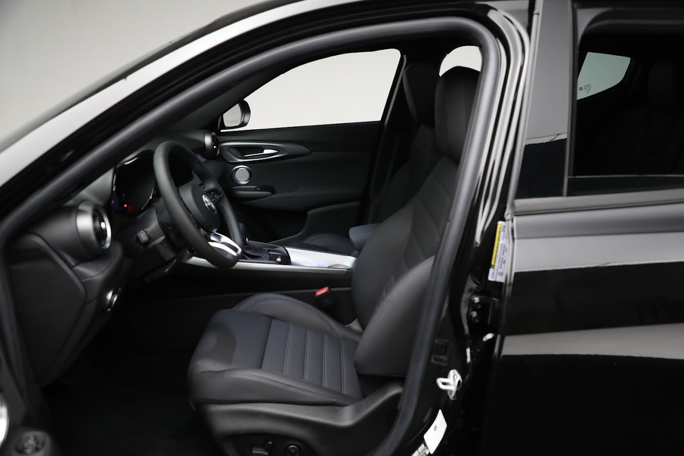 Used-2024-Alfa-Romeo-Tonale-Ti
