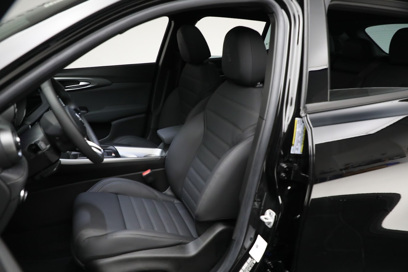 Used-2024-Alfa-Romeo-Tonale-Ti