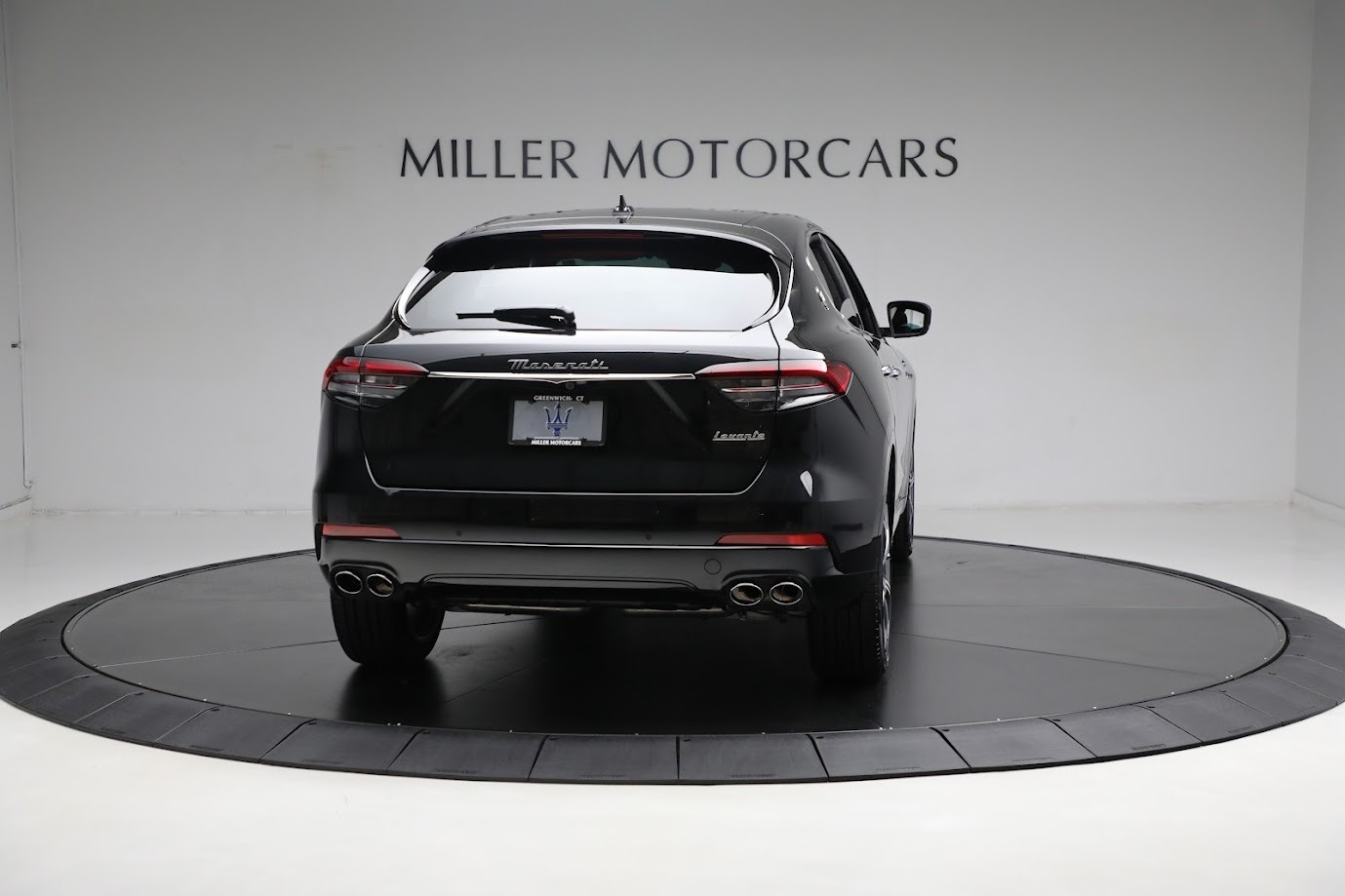 New-2023-Maserati-Levante-GT