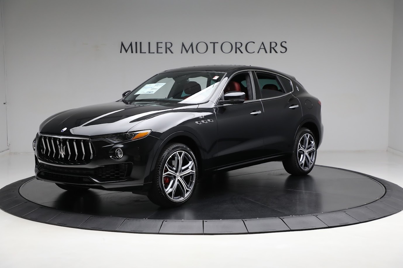 New-2023-Maserati-Levante-GT