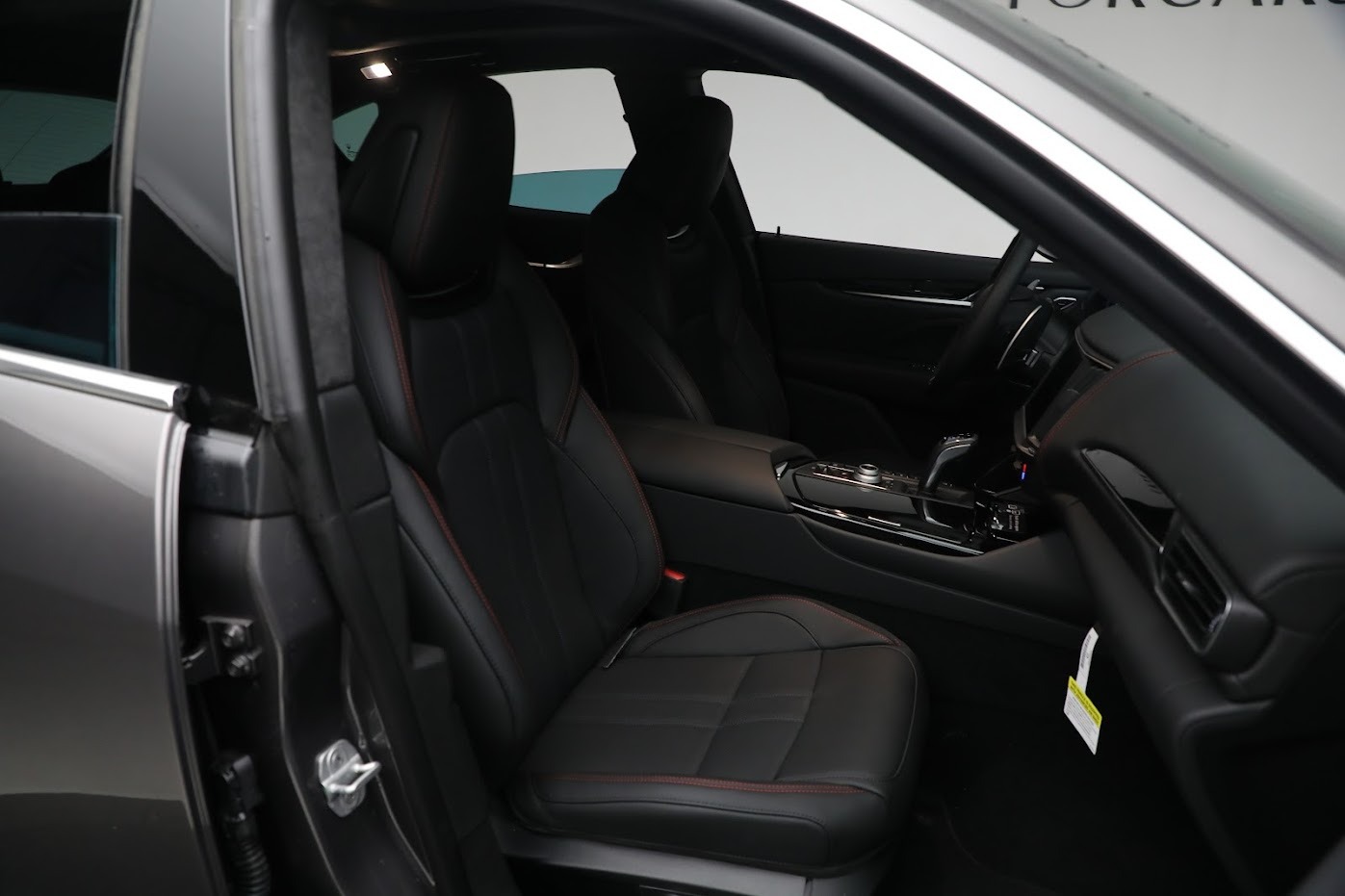 New-2023-Maserati-Levante-Modena