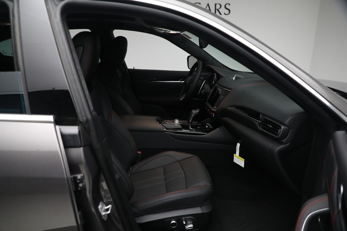 New-2023-Maserati-Levante-Modena