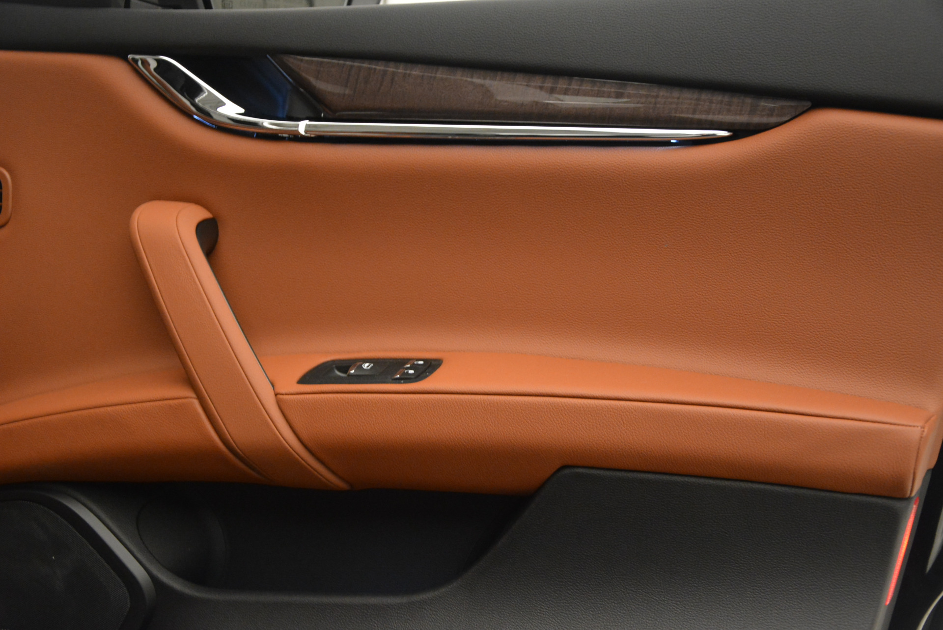 New-2017-Maserati-Quattroporte-S-Q4