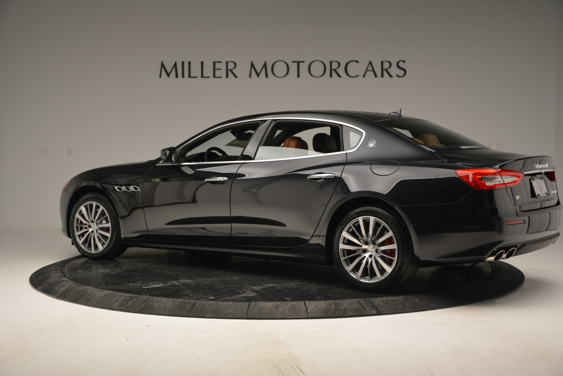 New-2017-Maserati-Quattroporte-S-Q4