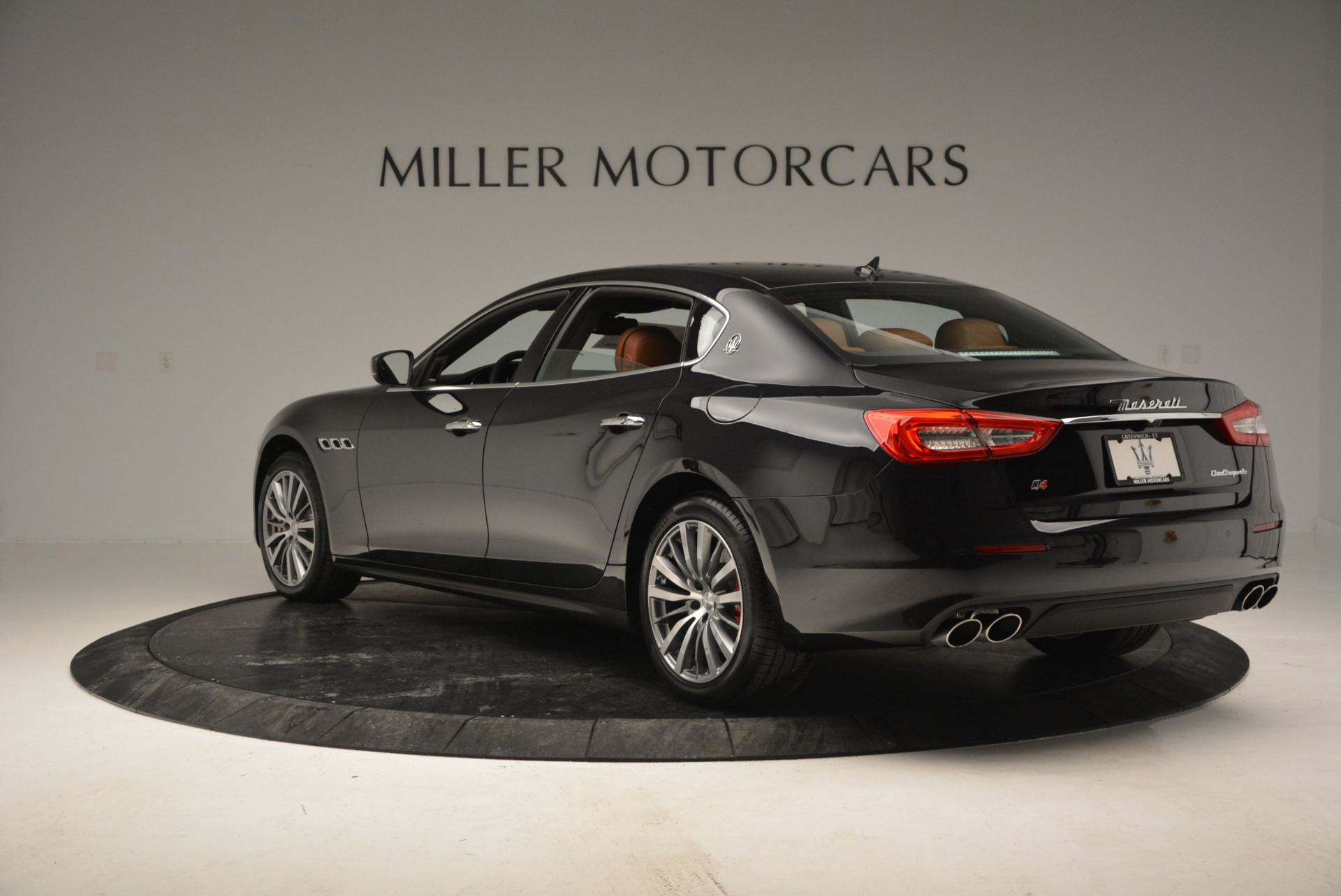 New-2017-Maserati-Quattroporte-S-Q4