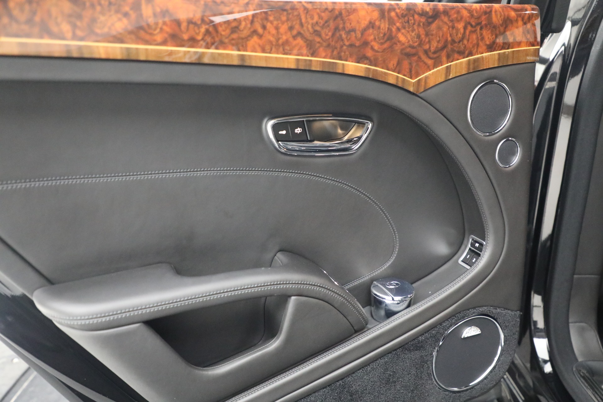 Used-2017-Bentley-Mulsanne