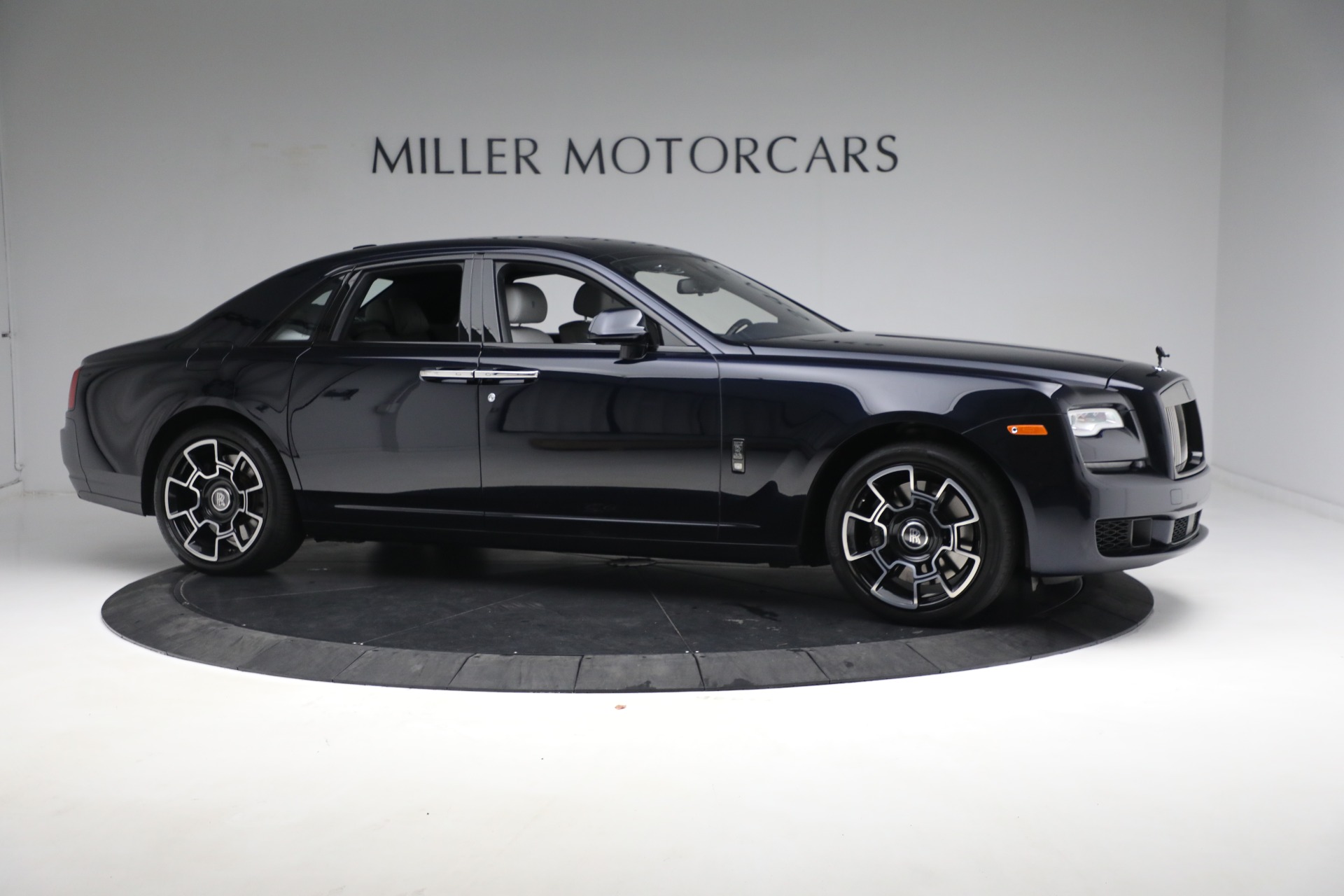 Used-2019-Rolls-Royce-Black-Badge-Ghost