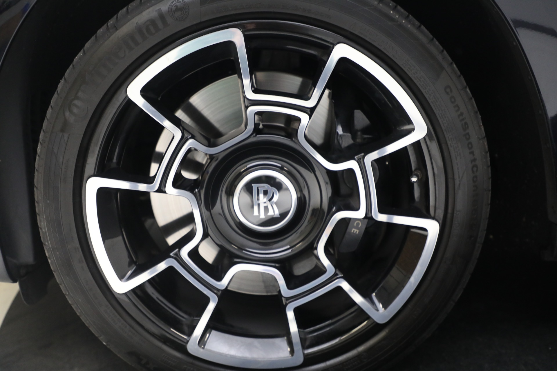 Used-2019-Rolls-Royce-Black-Badge-Ghost