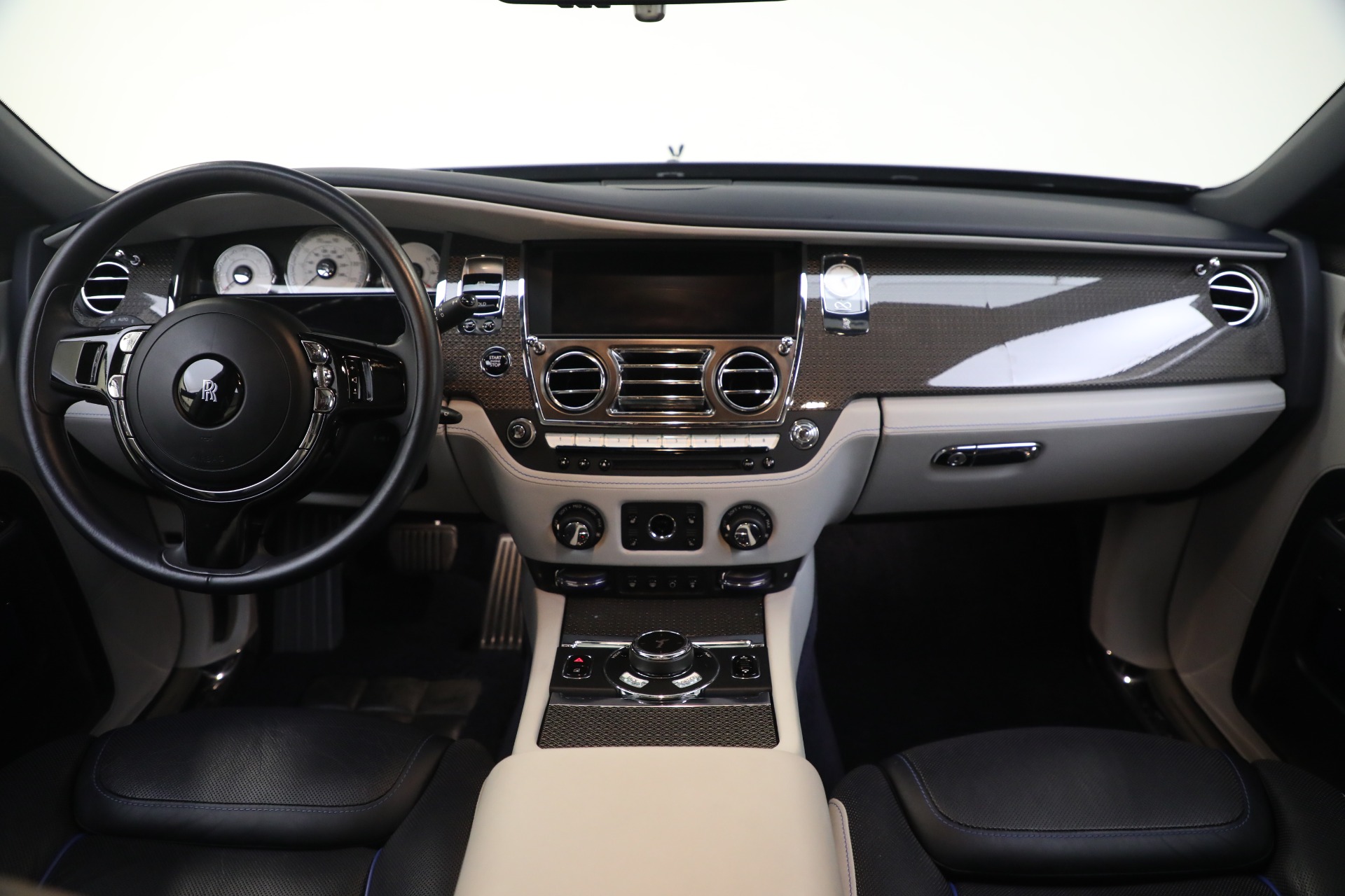 Used-2019-Rolls-Royce-Black-Badge-Ghost