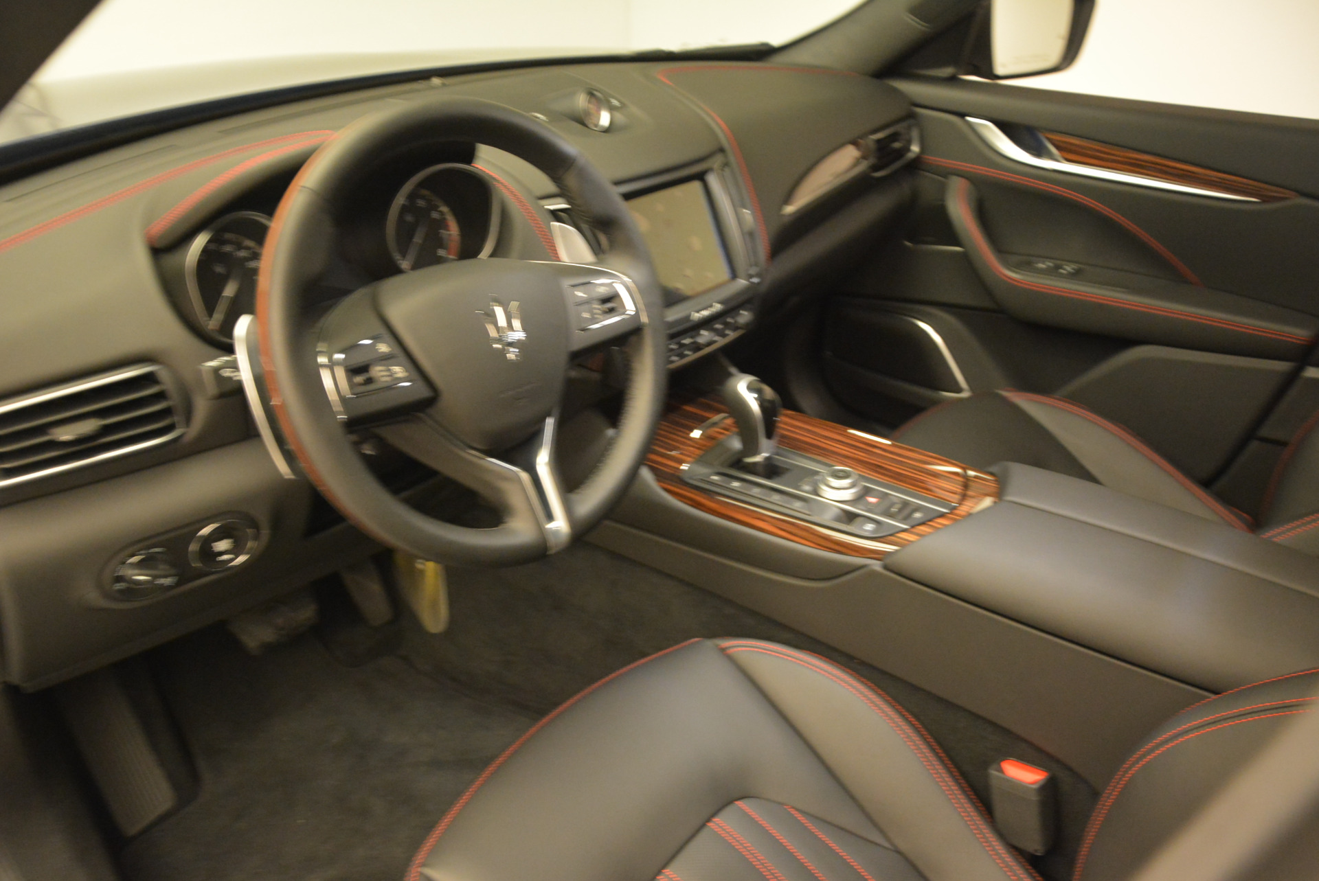 New-2017-Maserati-Levante