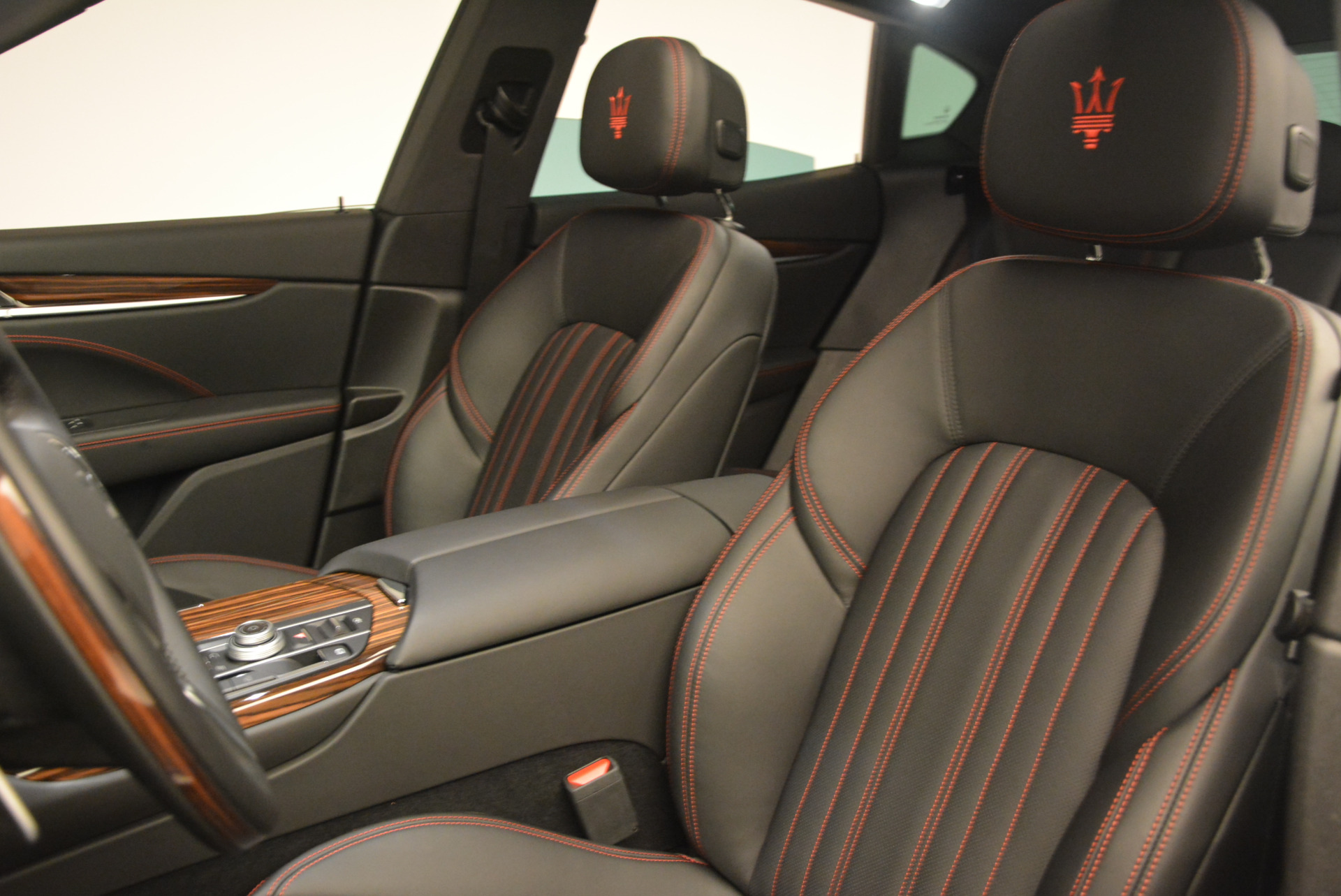 New-2017-Maserati-Levante