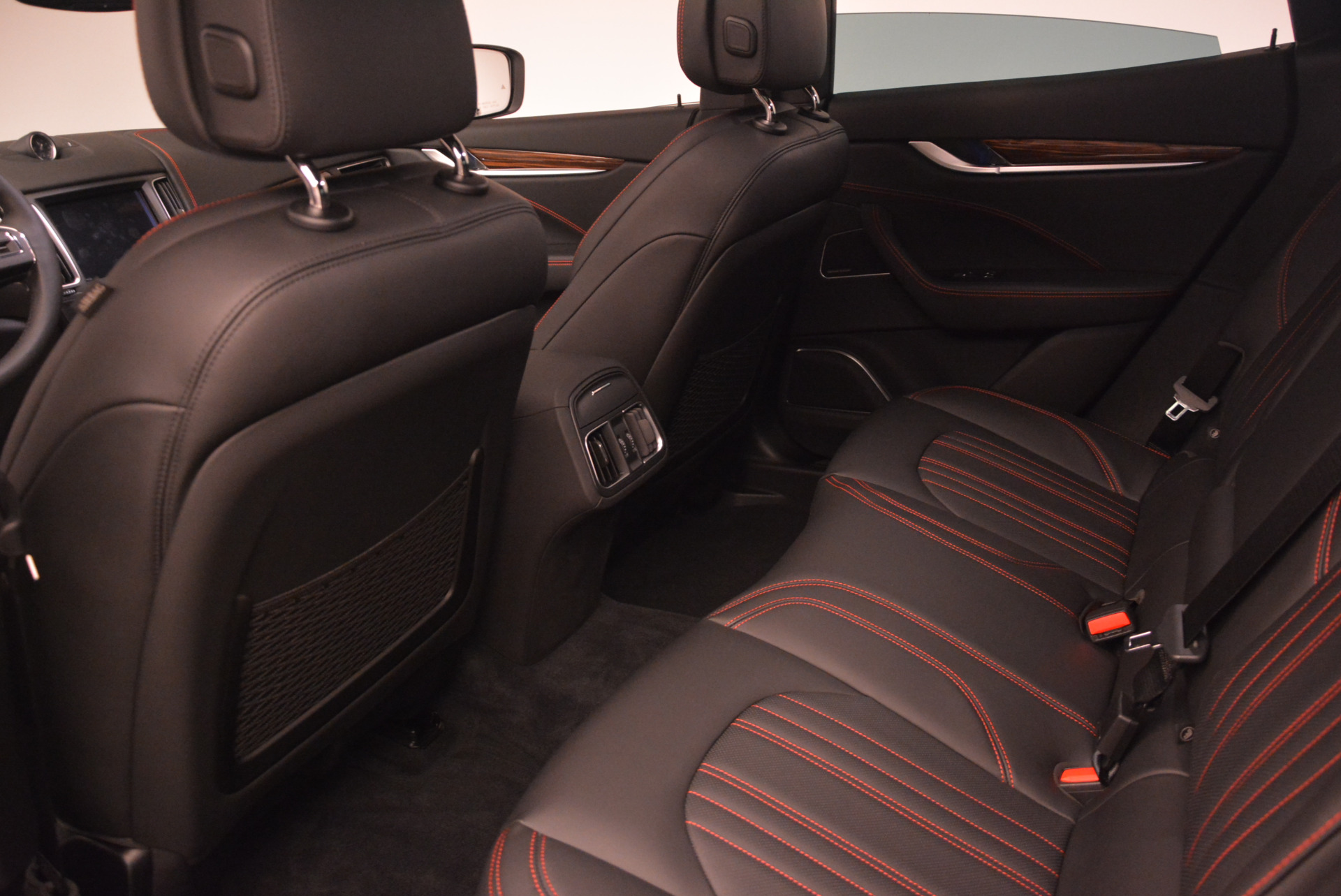 New-2017-Maserati-Levante