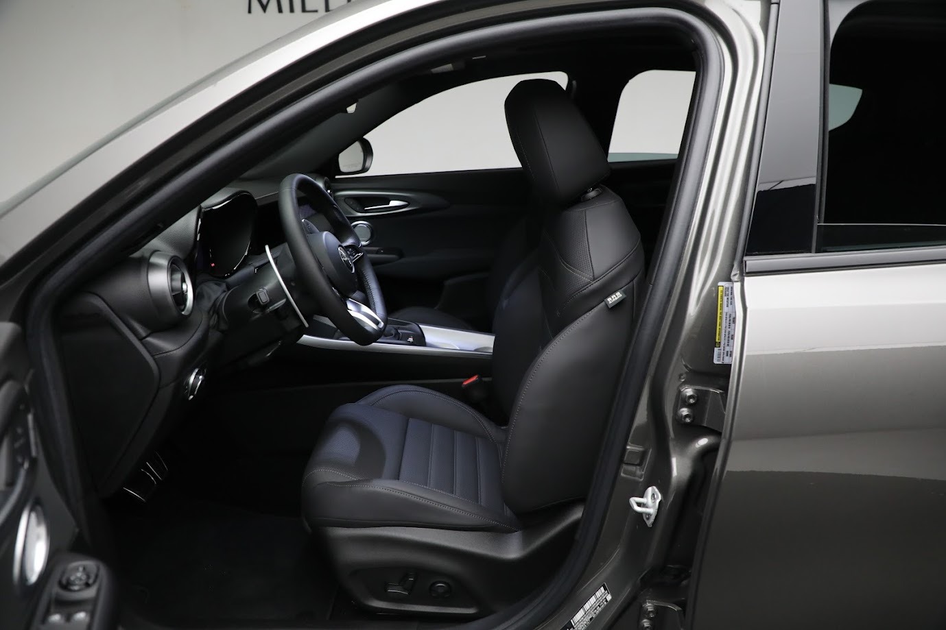 Used-2024-Alfa-Romeo-Tonale-Veloce
