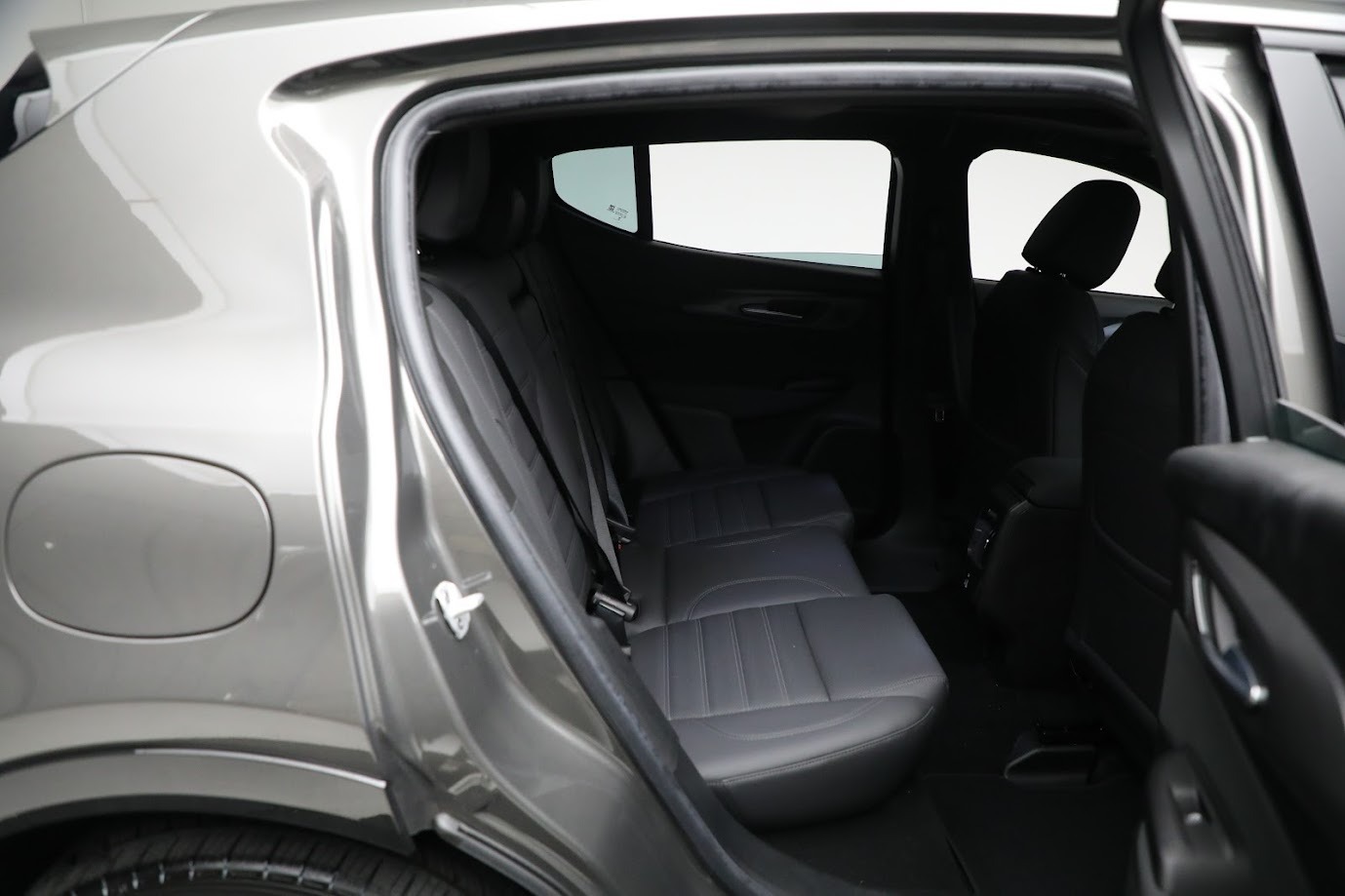 Used-2024-Alfa-Romeo-Tonale-Veloce