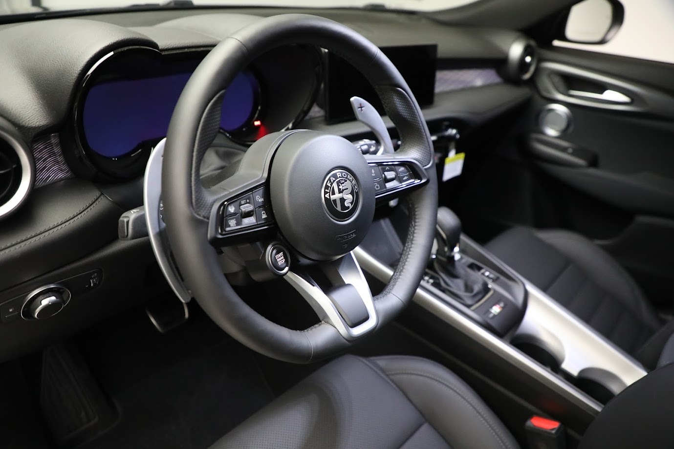 Used-2024-Alfa-Romeo-Tonale-Veloce
