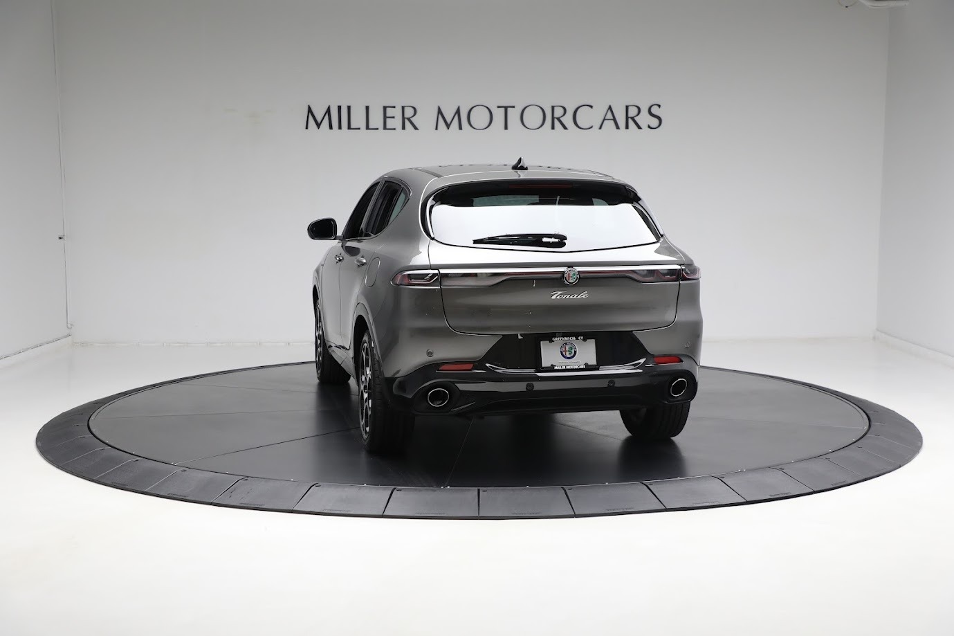 Used-2024-Alfa-Romeo-Tonale-Veloce