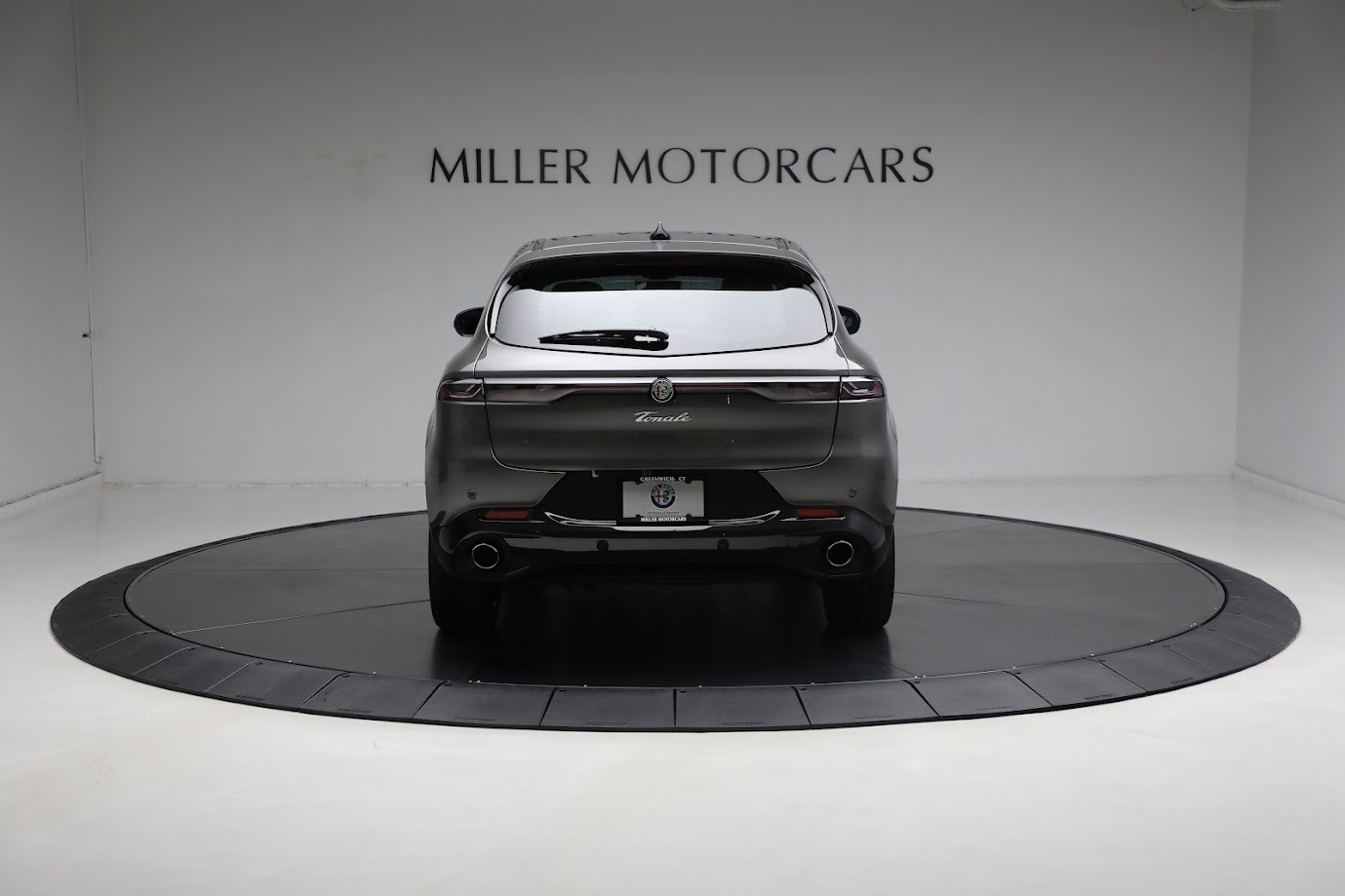Used-2024-Alfa-Romeo-Tonale-Veloce