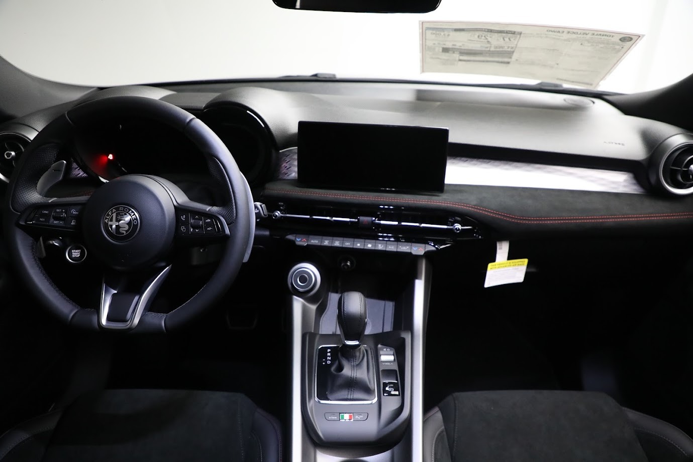 Used-2024-Alfa-Romeo-Tonale-Veloce