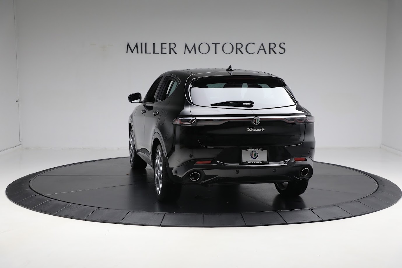 Used-2024-Alfa-Romeo-Tonale-Veloce