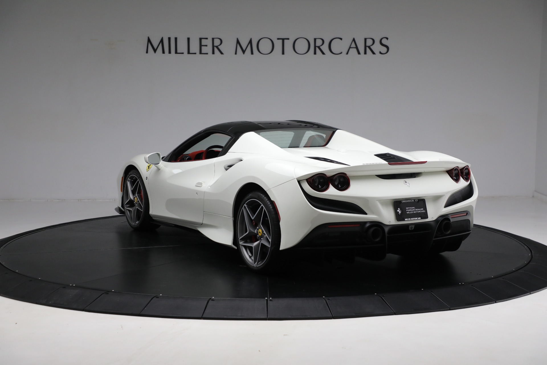 Used-2023-Ferrari-F8-Spider