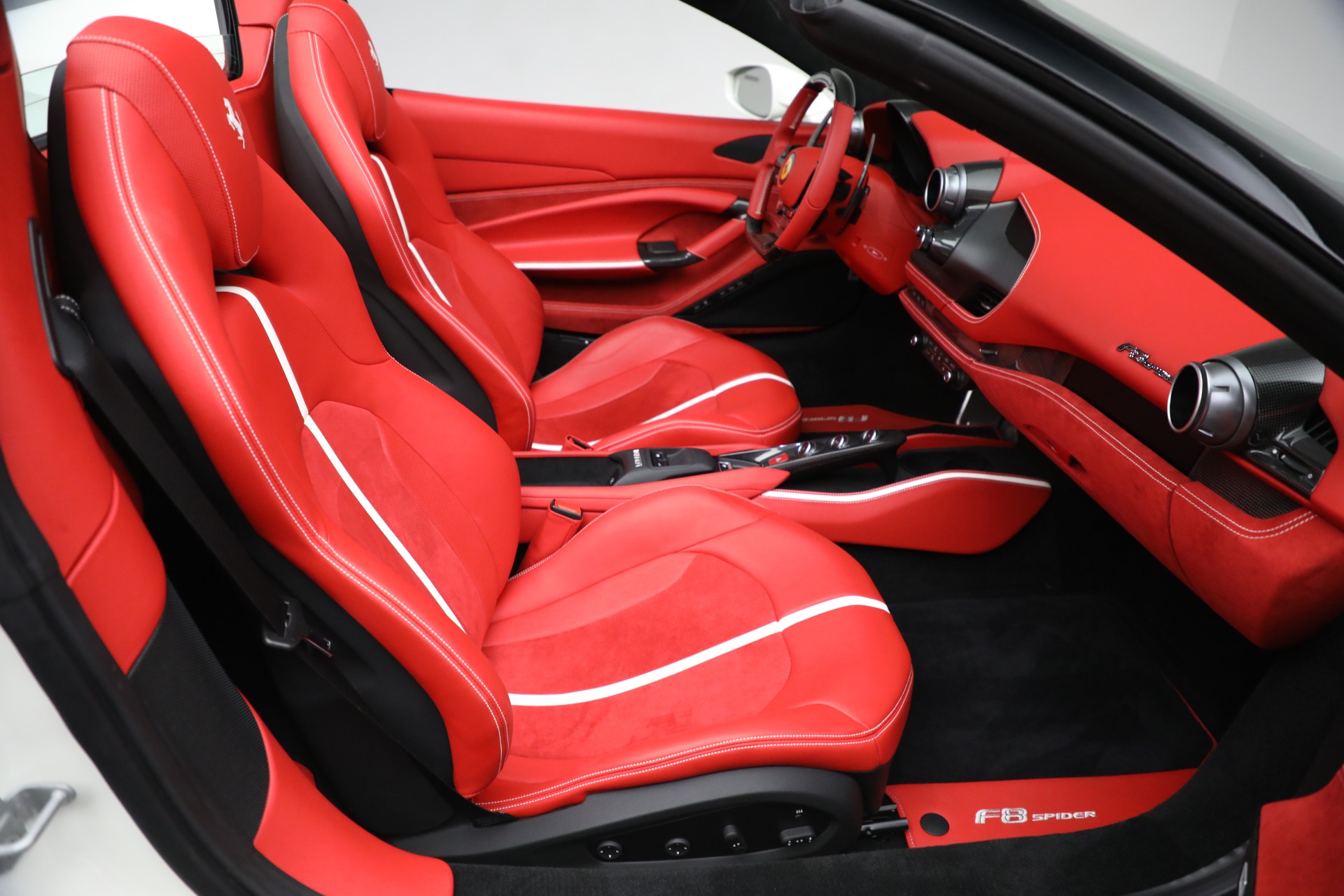 Used-2023-Ferrari-F8-Spider