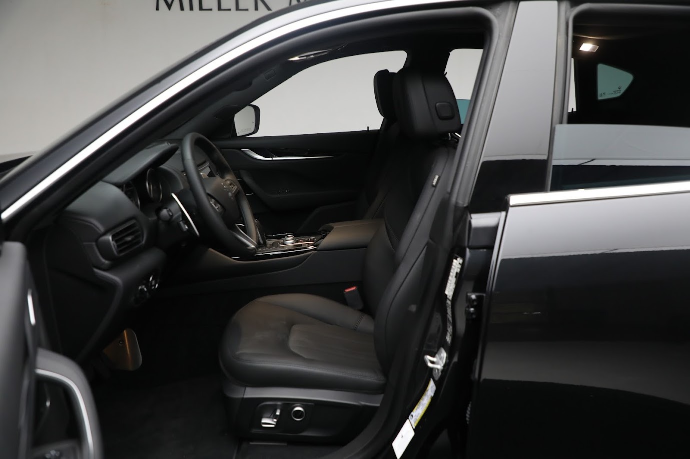 New-2023-Maserati-Levante-Modena