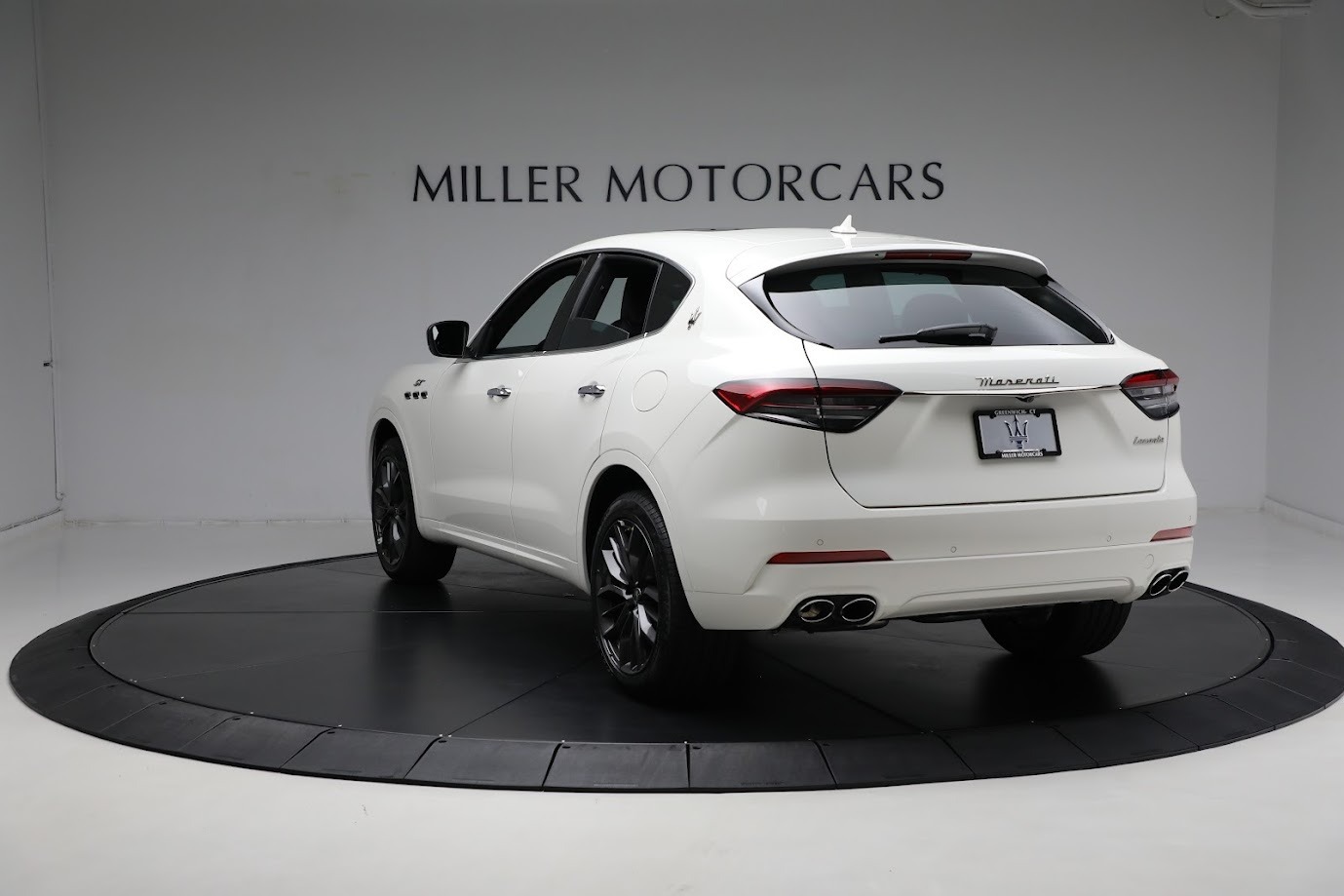 New-2024-Maserati-Levante-GT