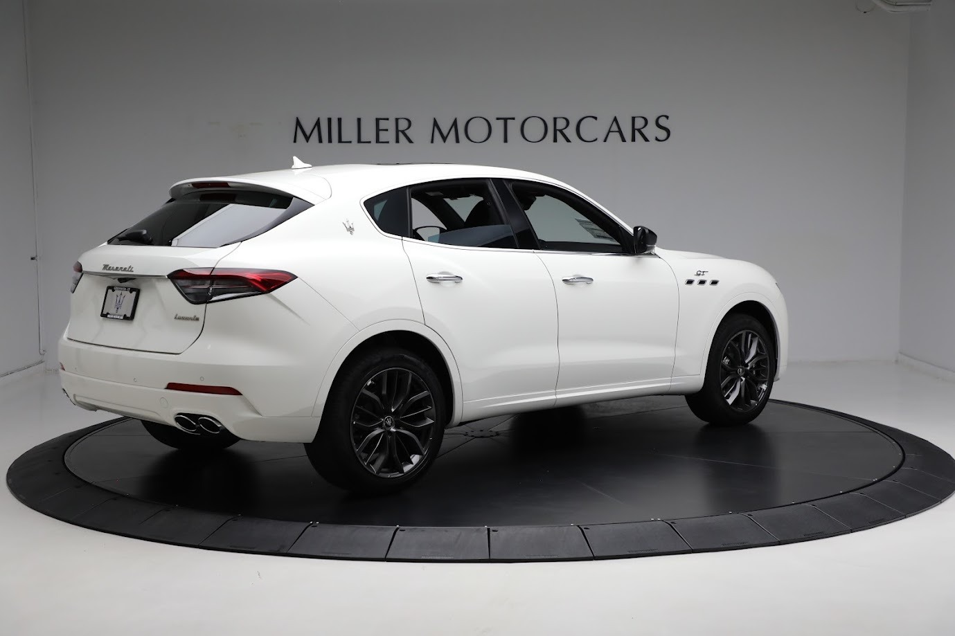 New-2024-Maserati-Levante-GT