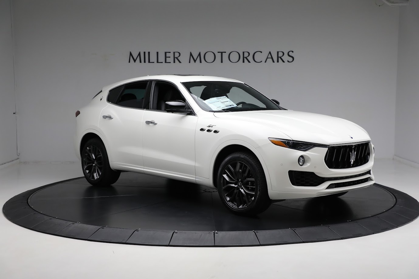 New-2024-Maserati-Levante-GT