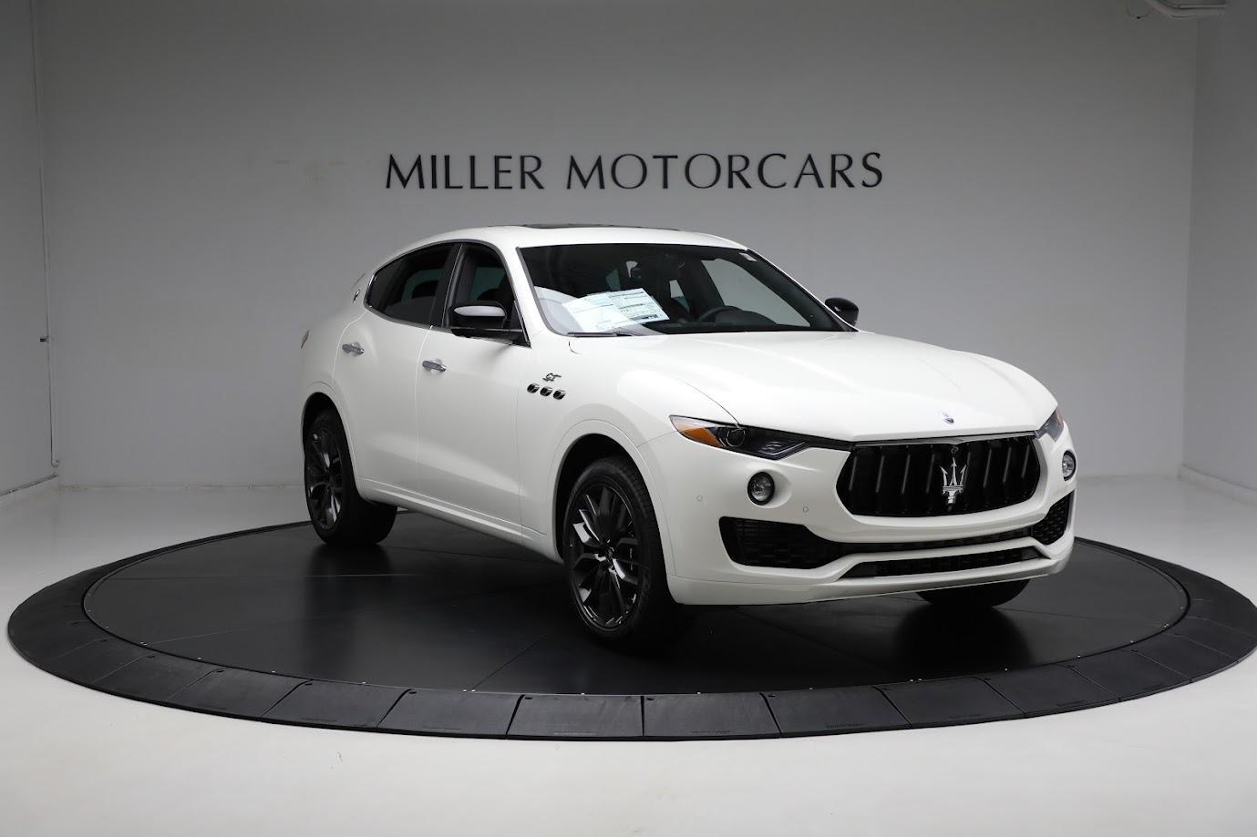 New-2024-Maserati-Levante-GT