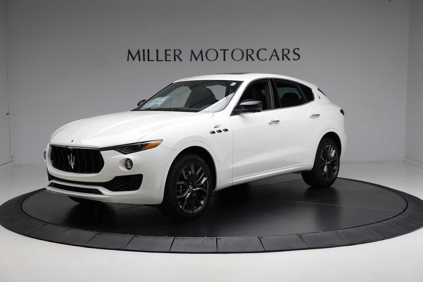 New-2024-Maserati-Levante-GT