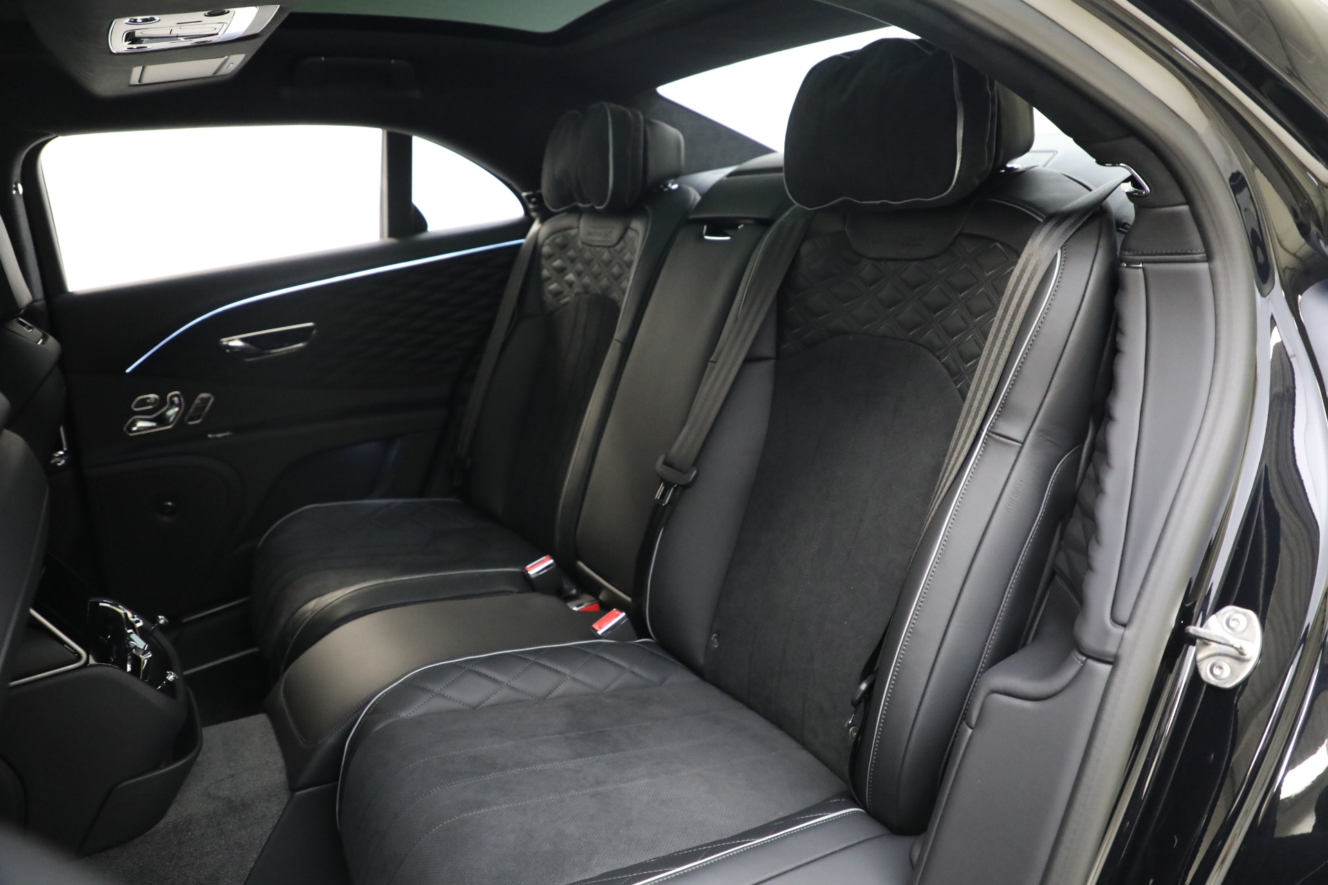 New-2024-Bentley-Flying-Spur-Speed-Edition-12